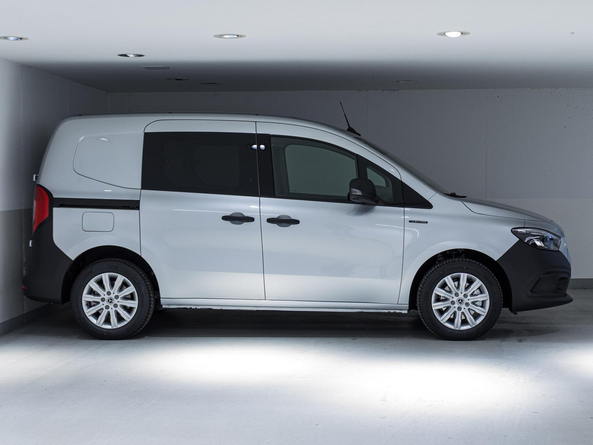 MERCEDES-BENZ eCitan Kasten BASE Standard - 2