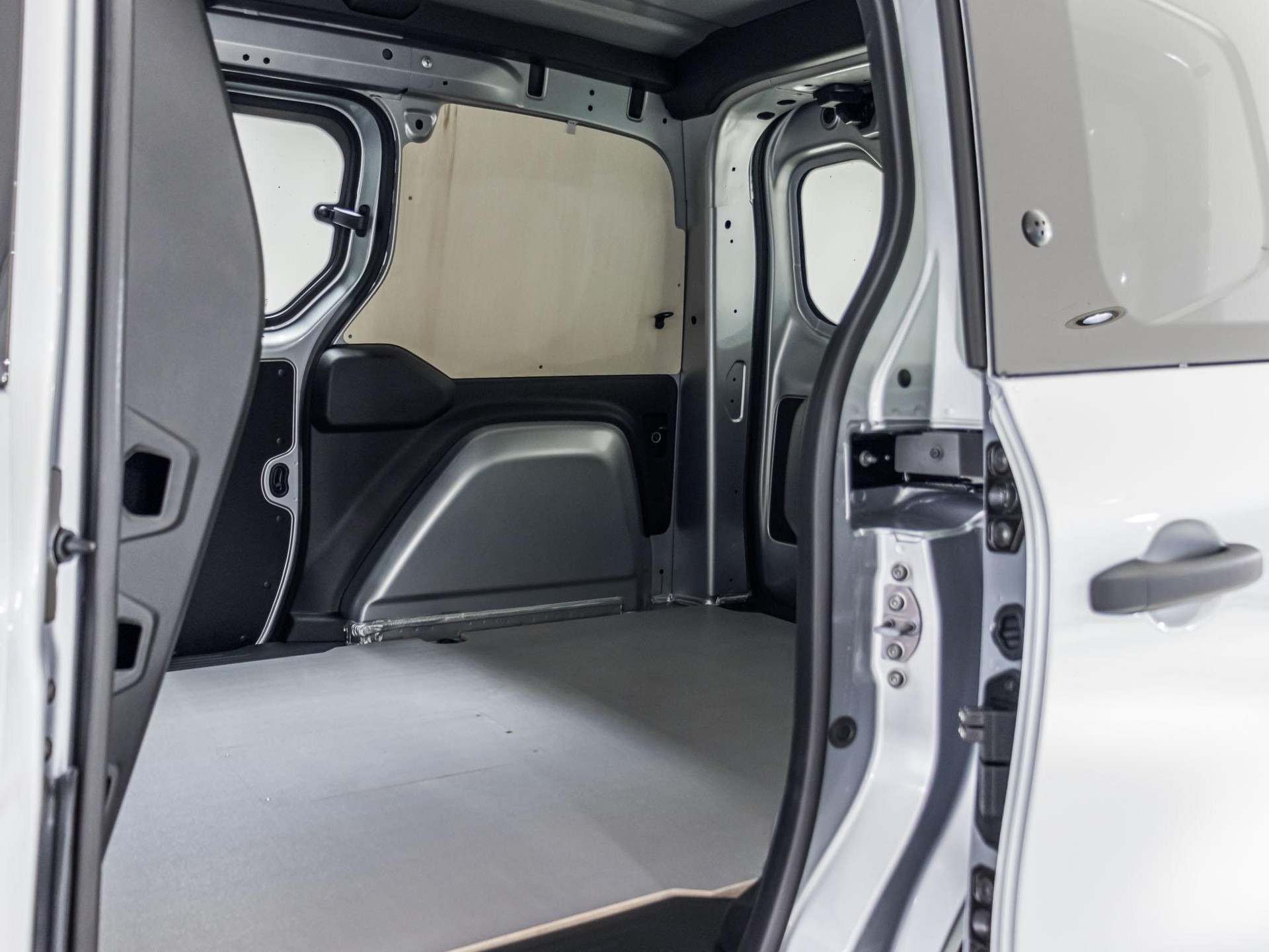 MERCEDES-BENZ eCitan Kasten BASE Standard - 12