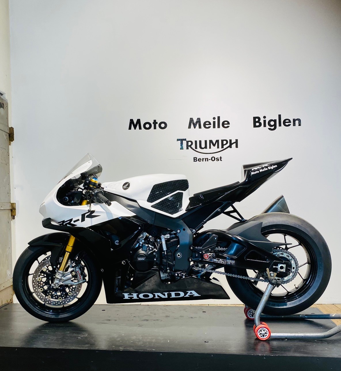 HONDA CBR 1000 RR-R SP - 2