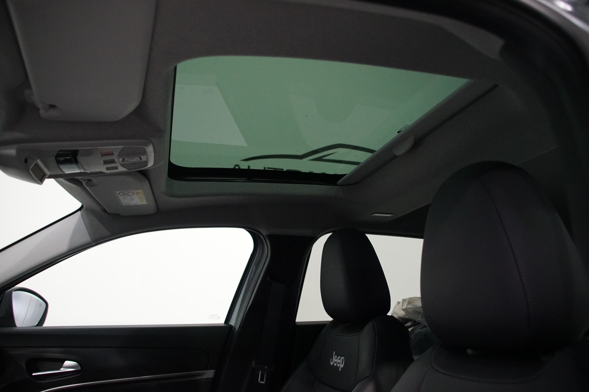 JEEP Avenger 1.2 Turbo MHEV Summit Sky ++SWISS++ - 16