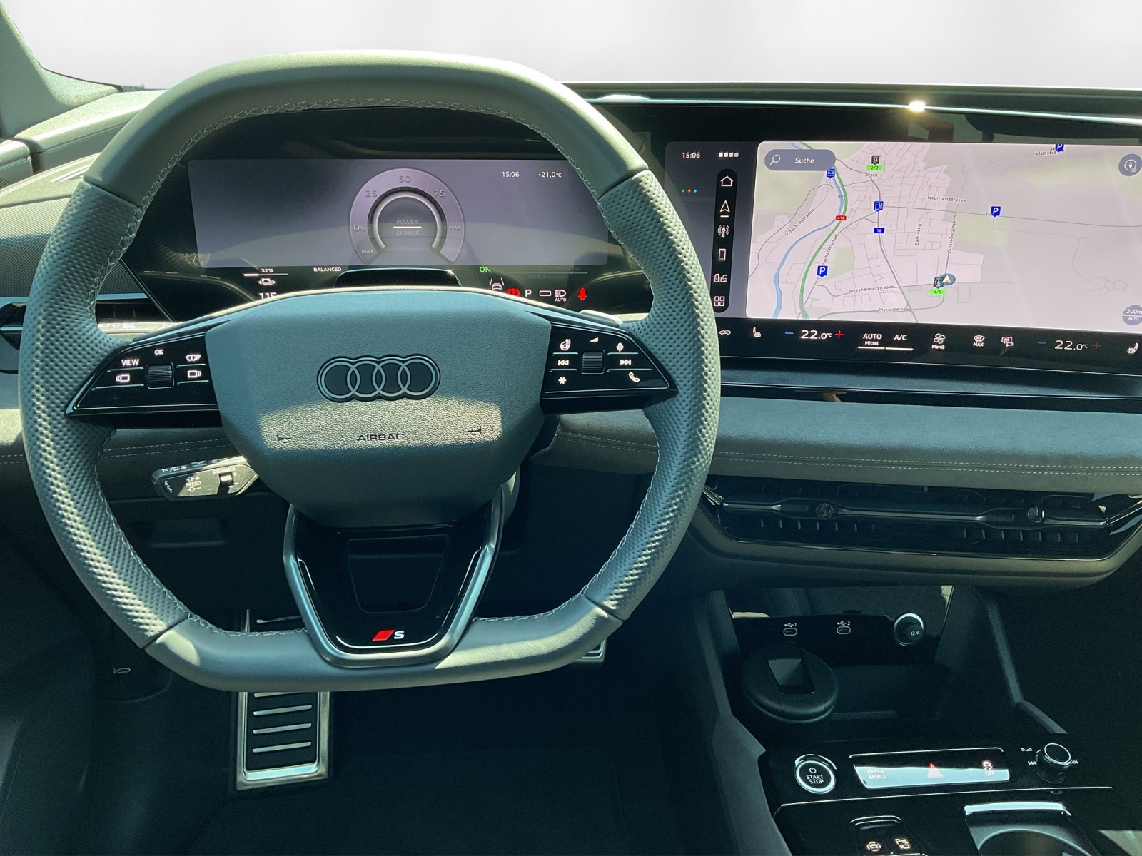 AUDI Q6 e-tron quattro - 7