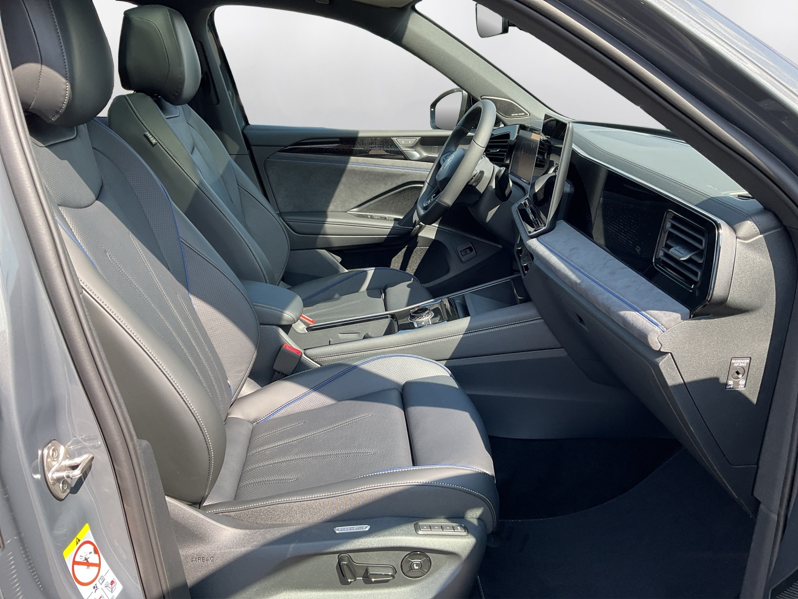 VW Tiguan 2.0 TSI DSG R-Line Plus 4Motion - 14