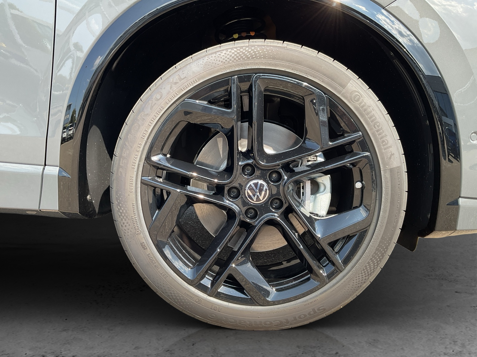 VW Tiguan 2.0 TSI DSG R-Line Plus 4Motion - 13