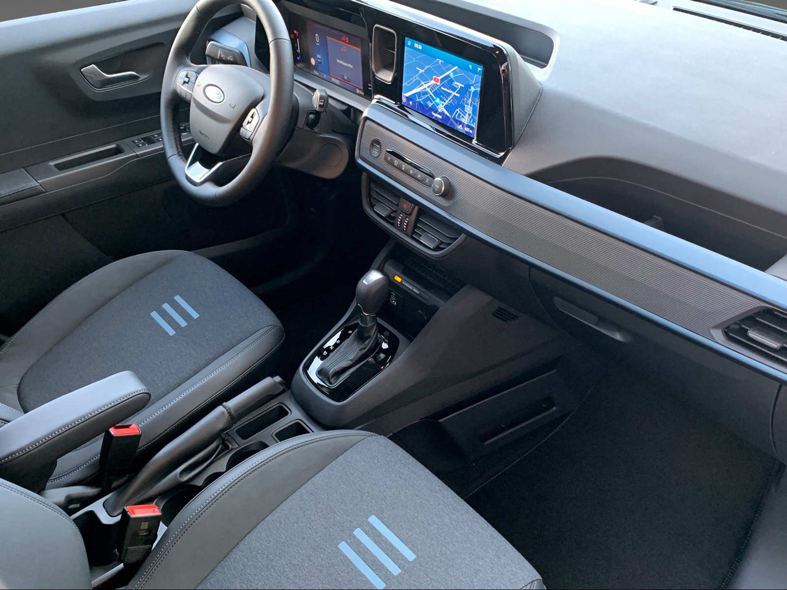 FORD Tourneo Courier 1.0 EcoBoost Active - 7