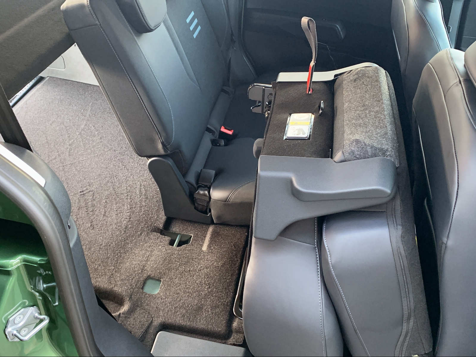 FORD Tourneo Courier 1.0 EcoBoost Active - 9