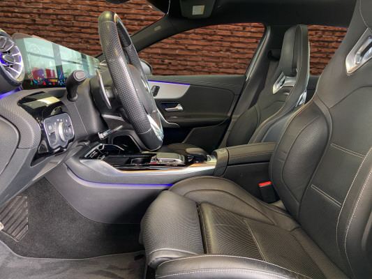 MERCEDES-BENZ A 35 AMG 4Matic - 11