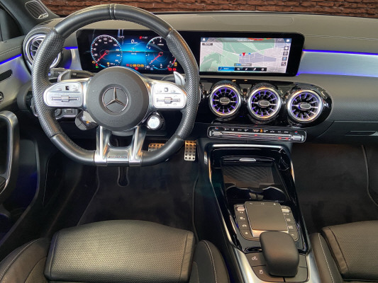 MERCEDES-BENZ A 35 AMG 4Matic - 10