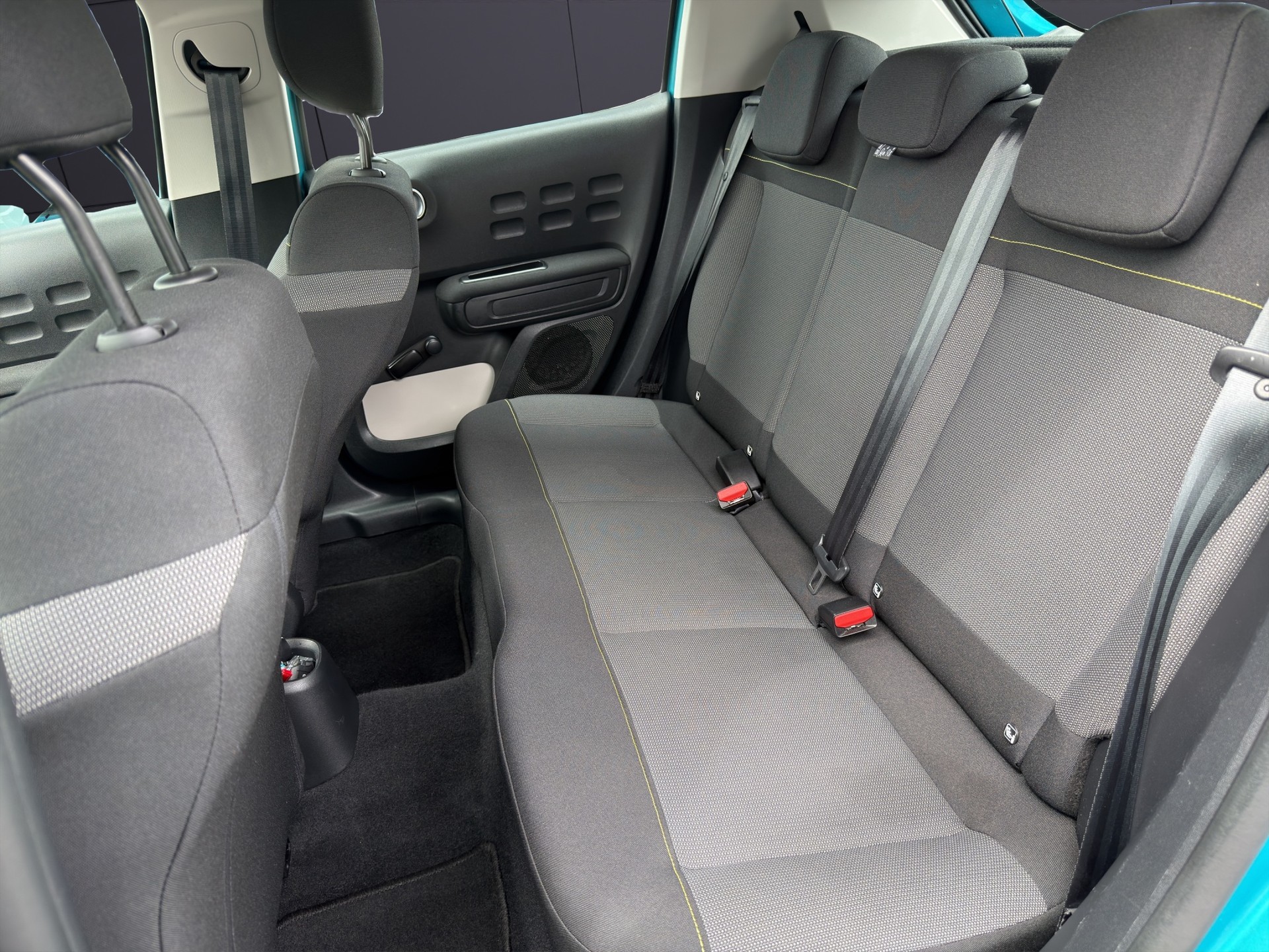 CITROEN C3 1.2 Swiss Edition + - 7