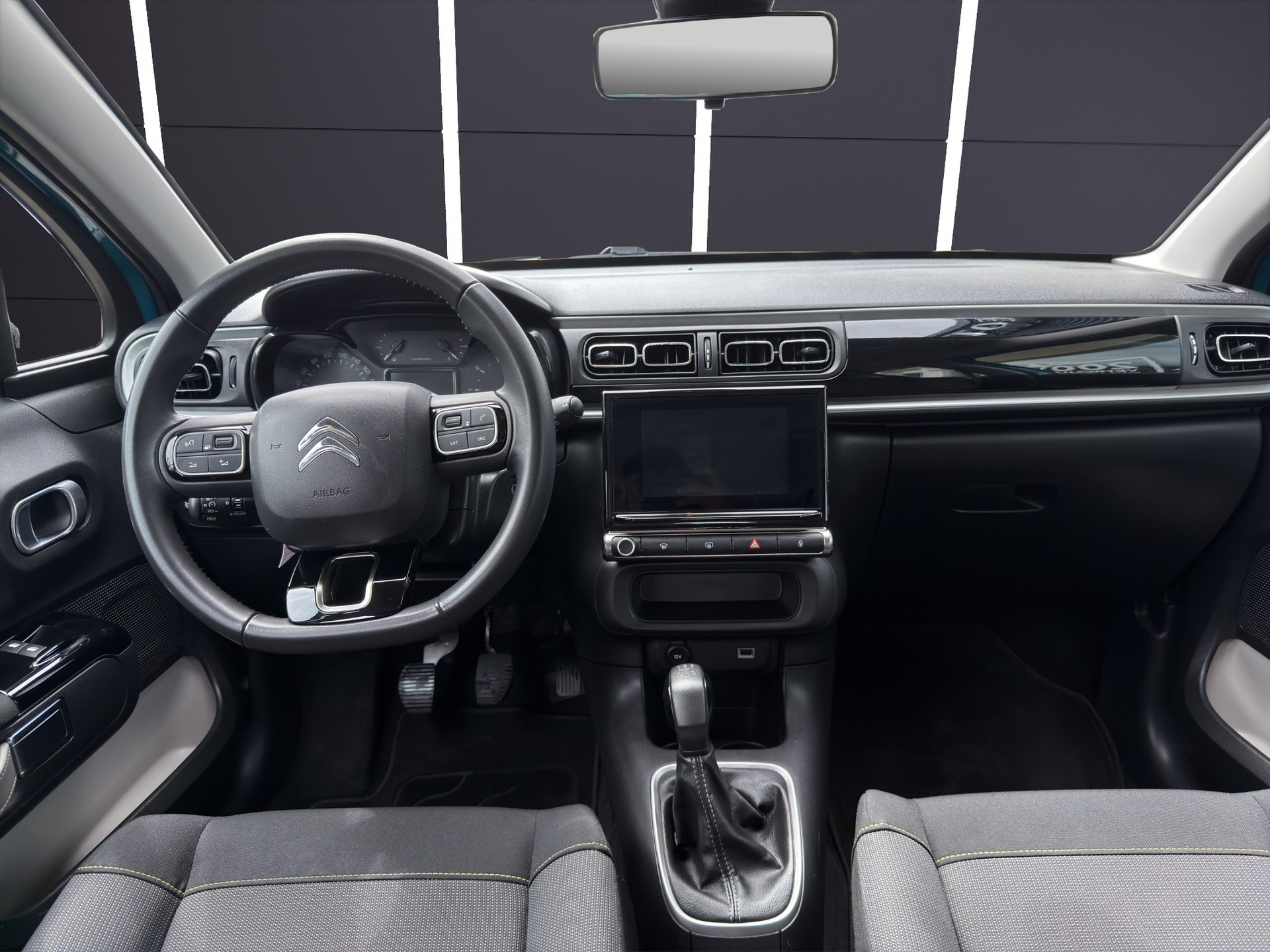 CITROEN C3 1.2 Swiss Edition + - 8