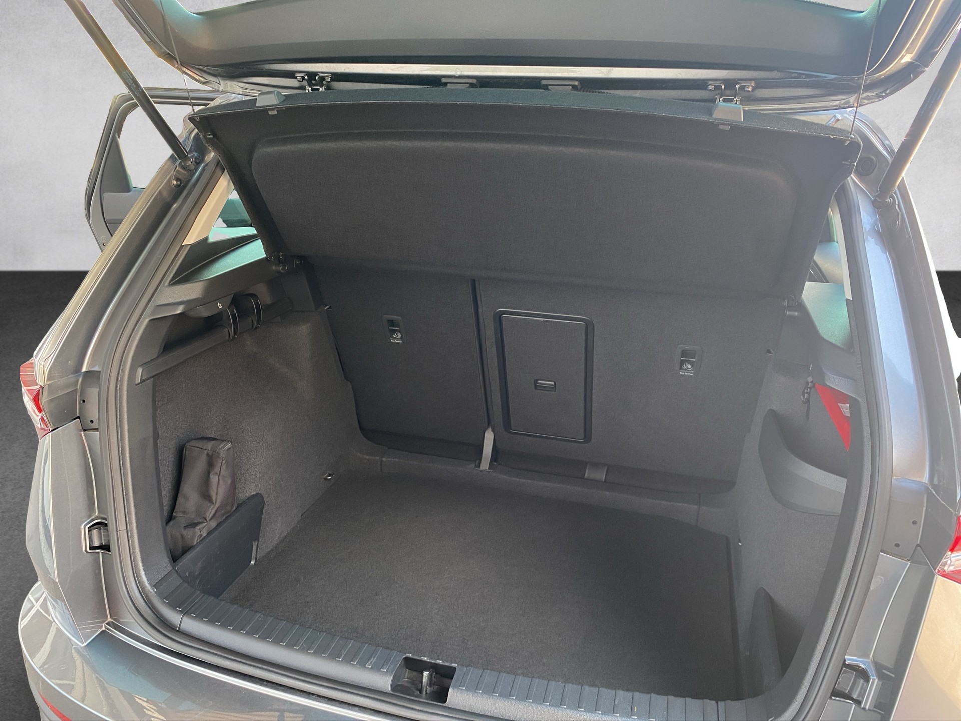 SKODA Karoq 2.0 TDI CR Ambition 4x4 DSG - 15