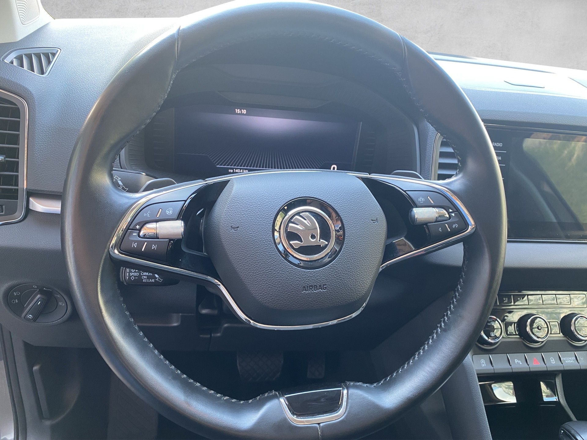 SKODA Karoq 2.0 TDI CR Ambition 4x4 DSG - 8