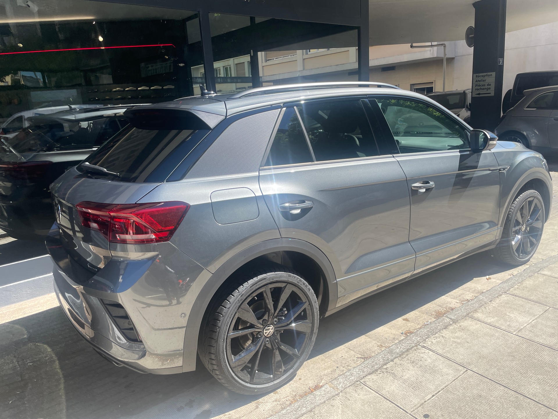VW T-Roc 2.0 TSI R-Line DSG 4Motion - 4