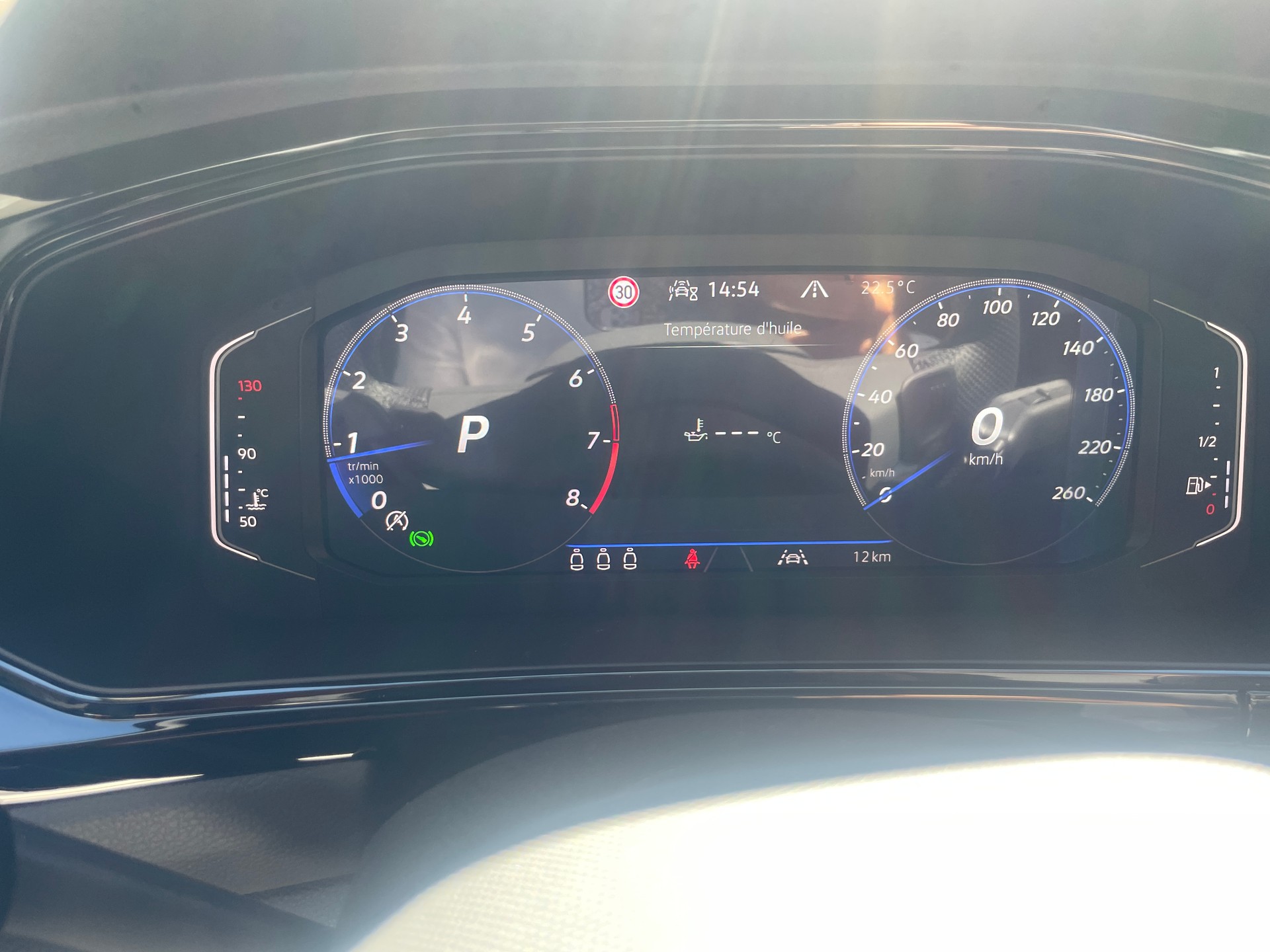 VW T-Roc 2.0 TSI R-Line DSG 4Motion - 9