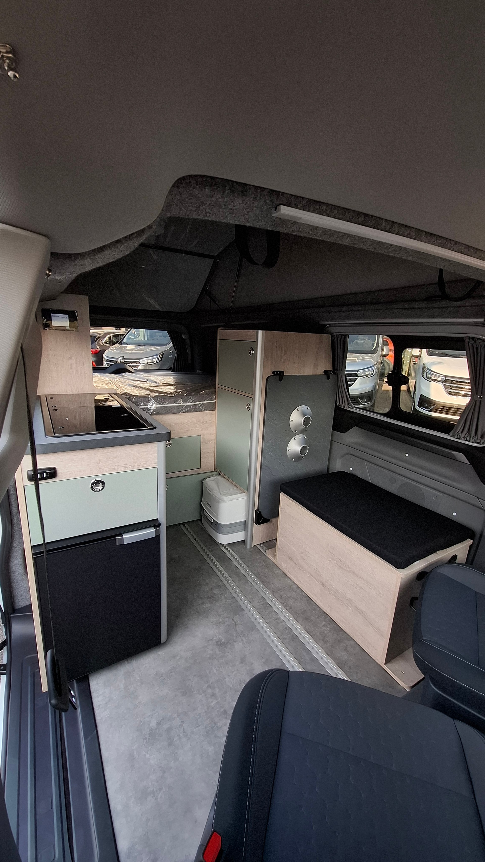 STYLEVAN Ford Custom Equinox IV - 6