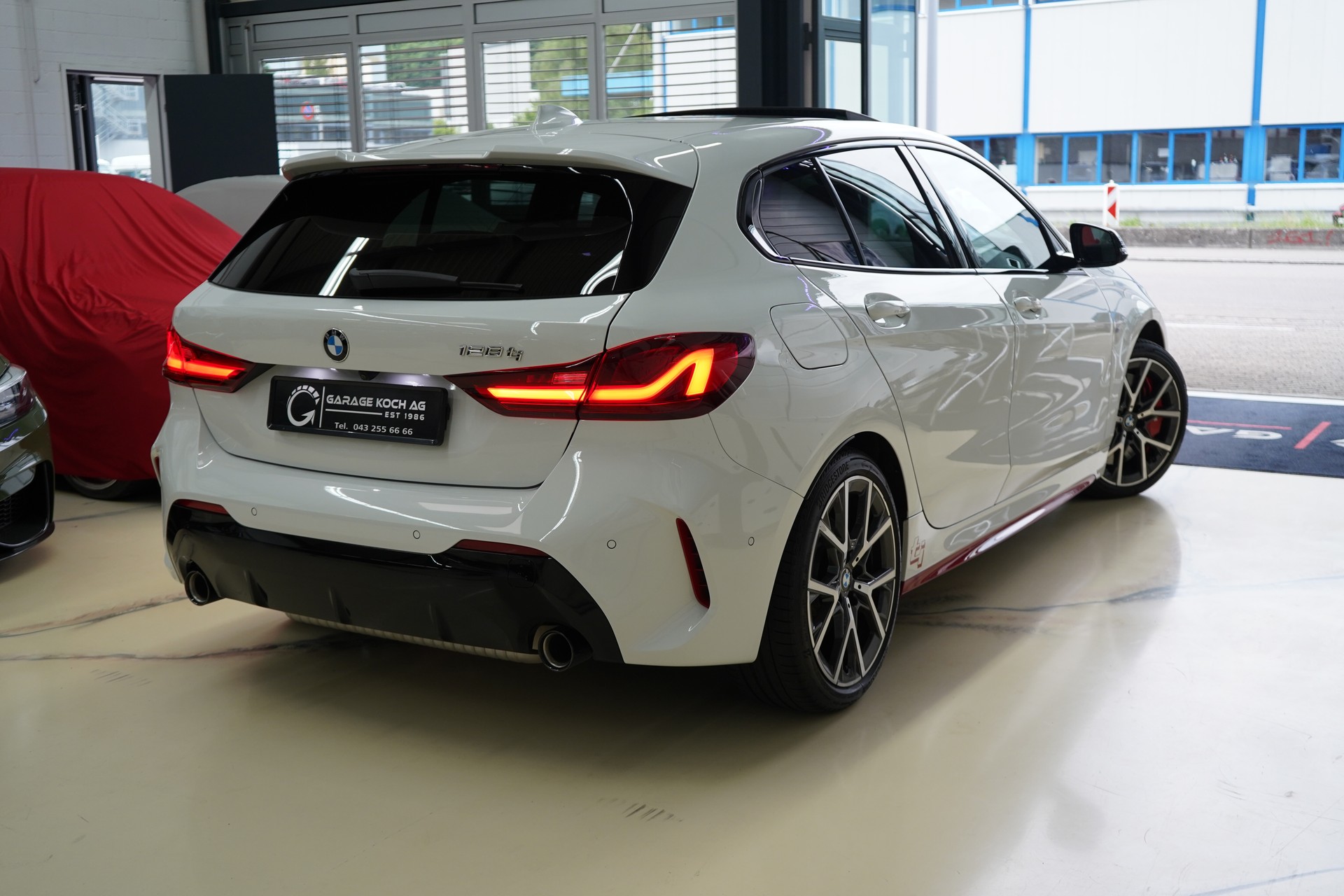 BMW 128ti M Sport Pro Steptronic - 10