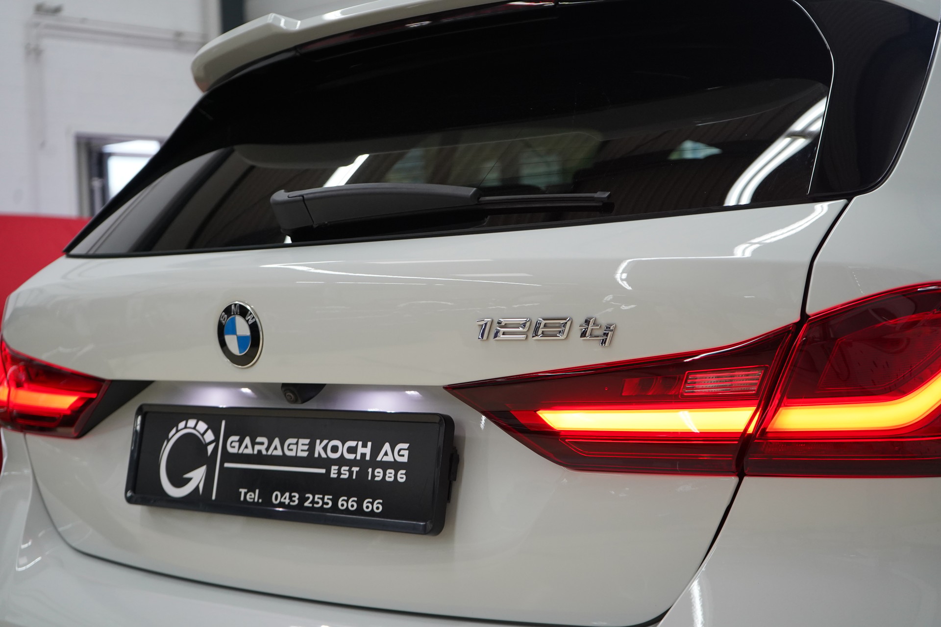 BMW 128ti M Sport Pro Steptronic - 12