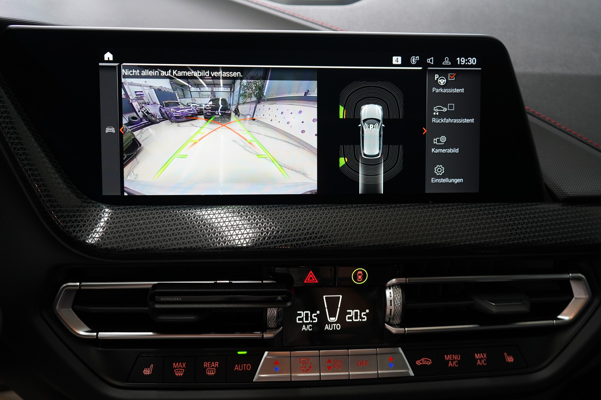 BMW 128ti M Sport Pro Steptronic - 24