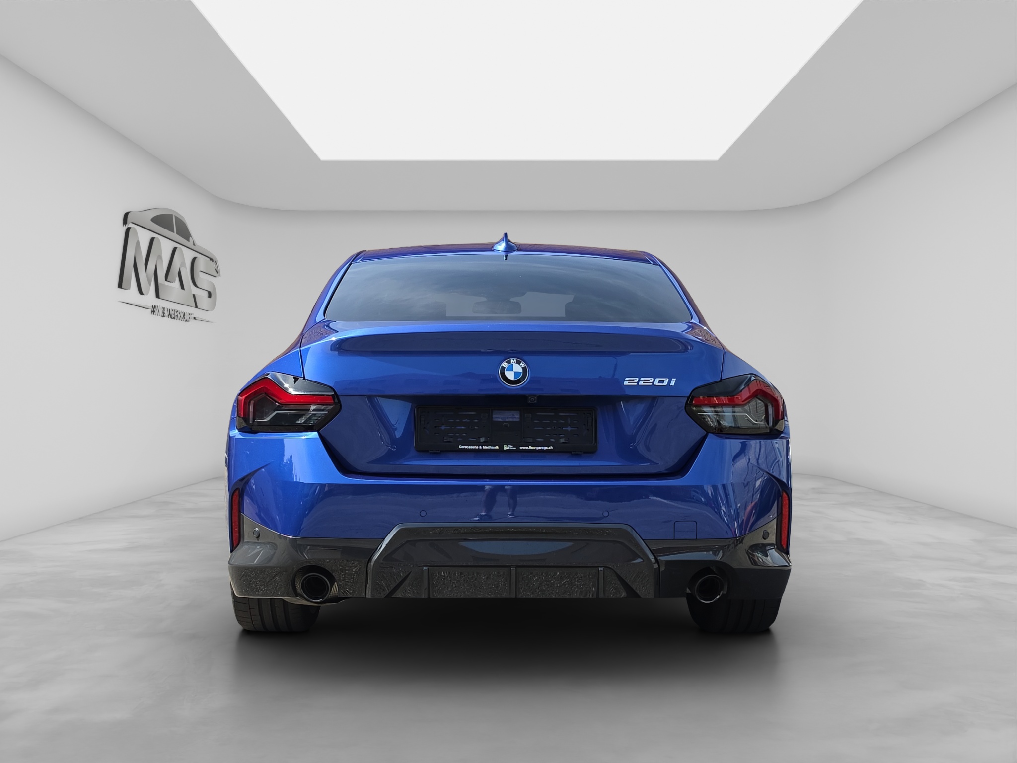 BMW 220 2