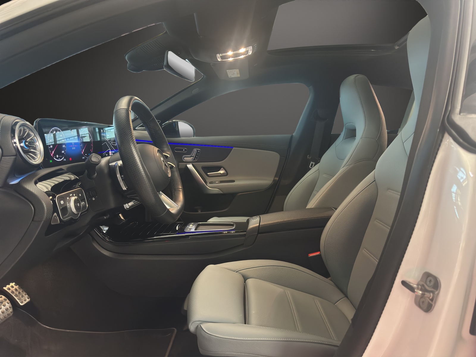 MERCEDES-BENZ CLA SB 250 8G-DCT 4M - 9