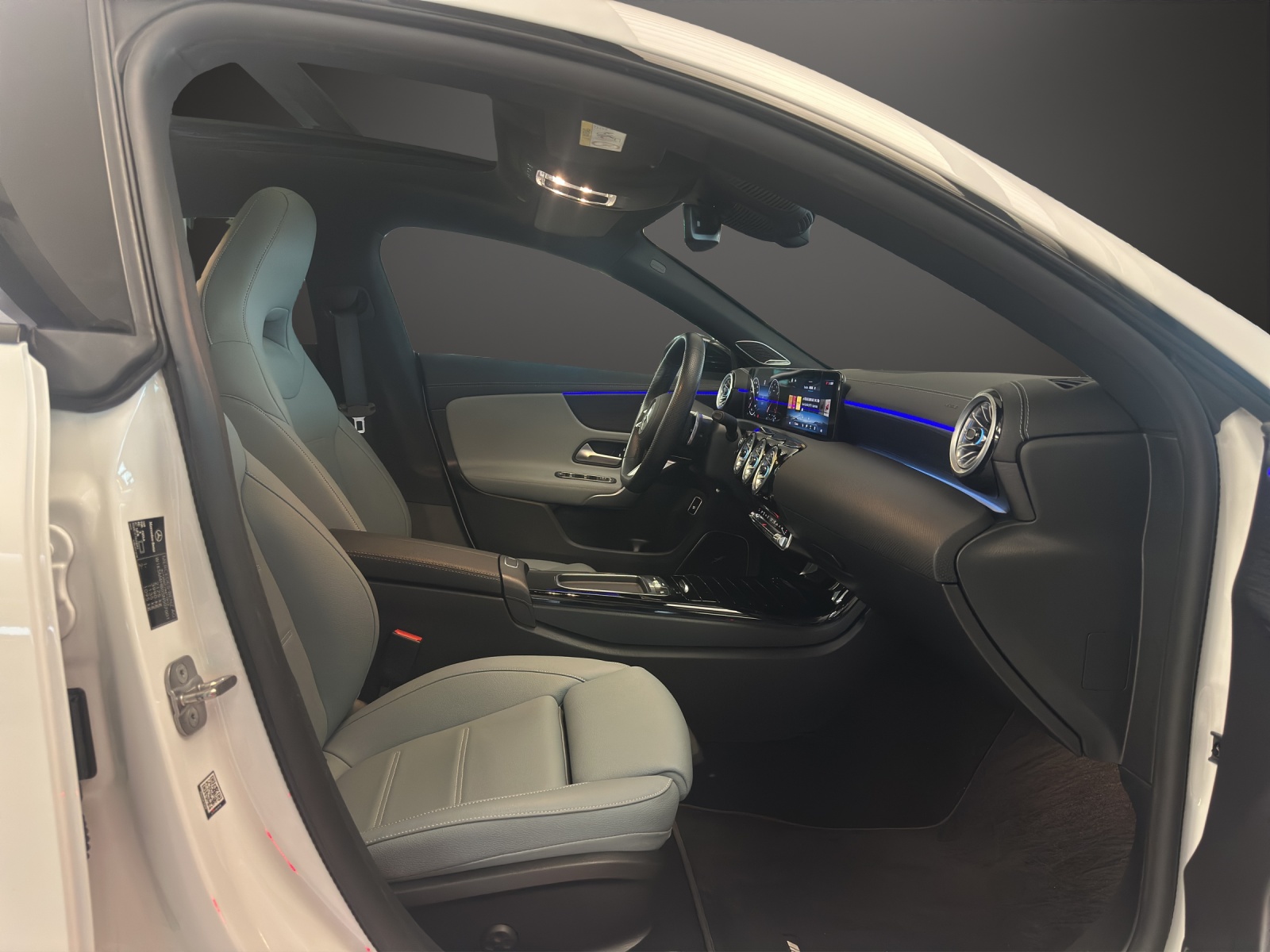 MERCEDES-BENZ CLA SB 250 8G-DCT 4M - 11