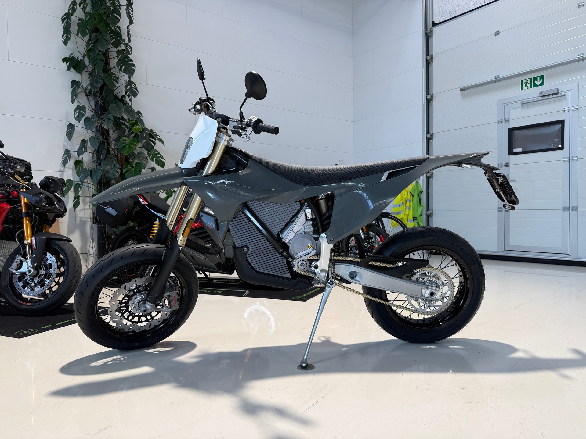 STARK VARG SM 60 PS - 3