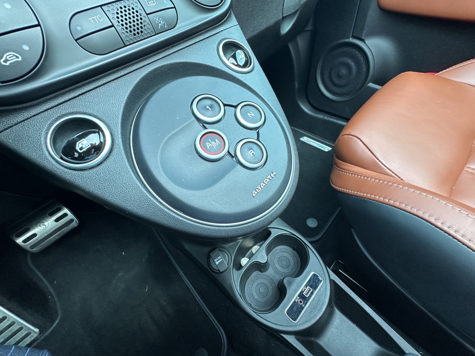 FIAT 595 1.4 16V Turbo Abarth Competizione Dualogic - 16