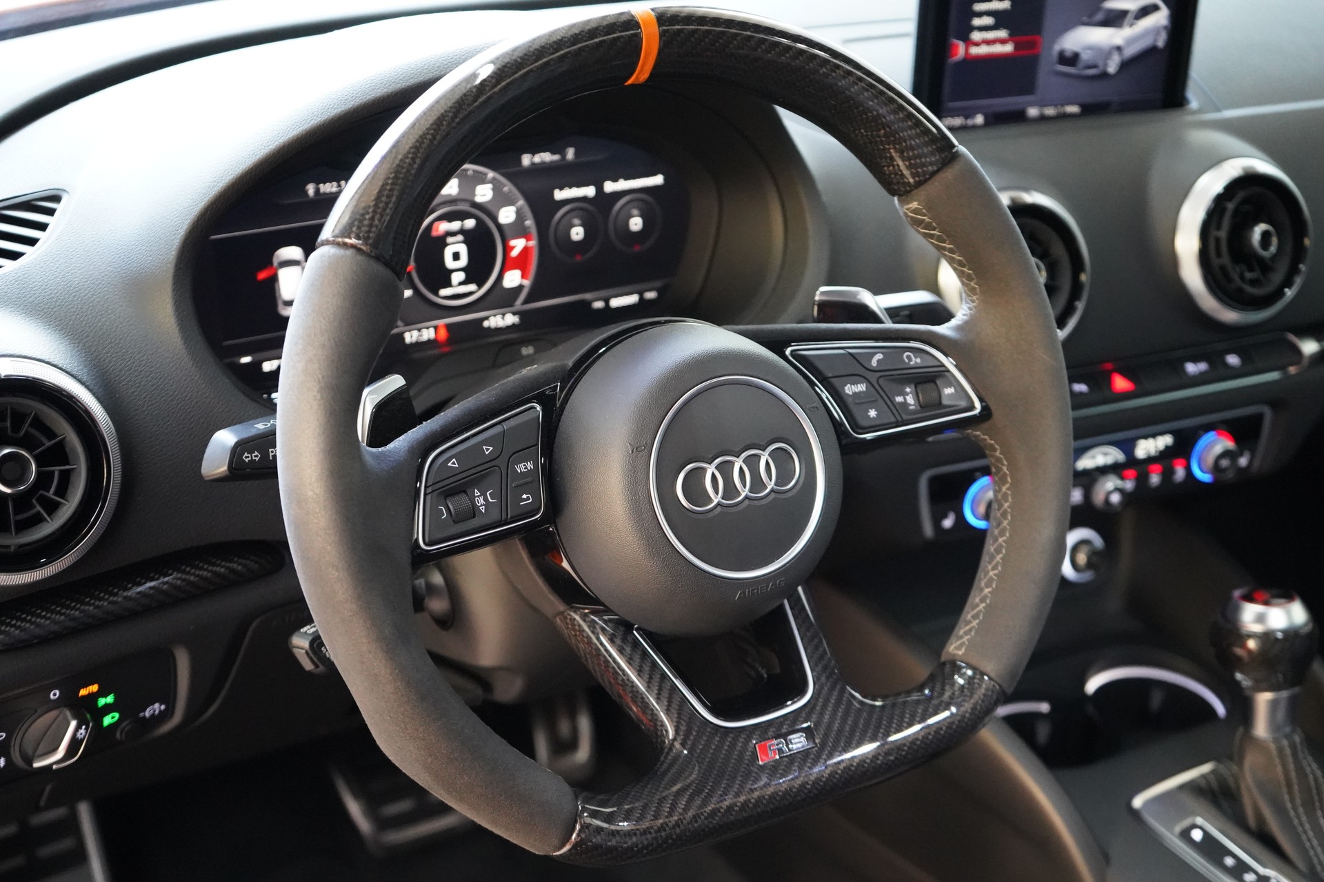 AUDI RS3 Sportback 2.5 TSI quattro S-tronic / Special Concepts Abgasanlage - 17