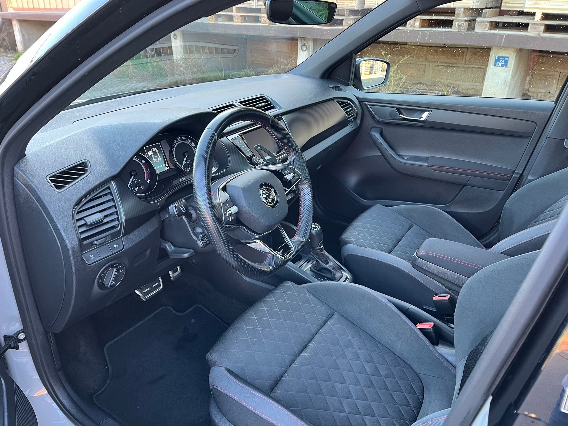 SKODA Fabia 1.0 TSI Monte Carlo DSG - 5