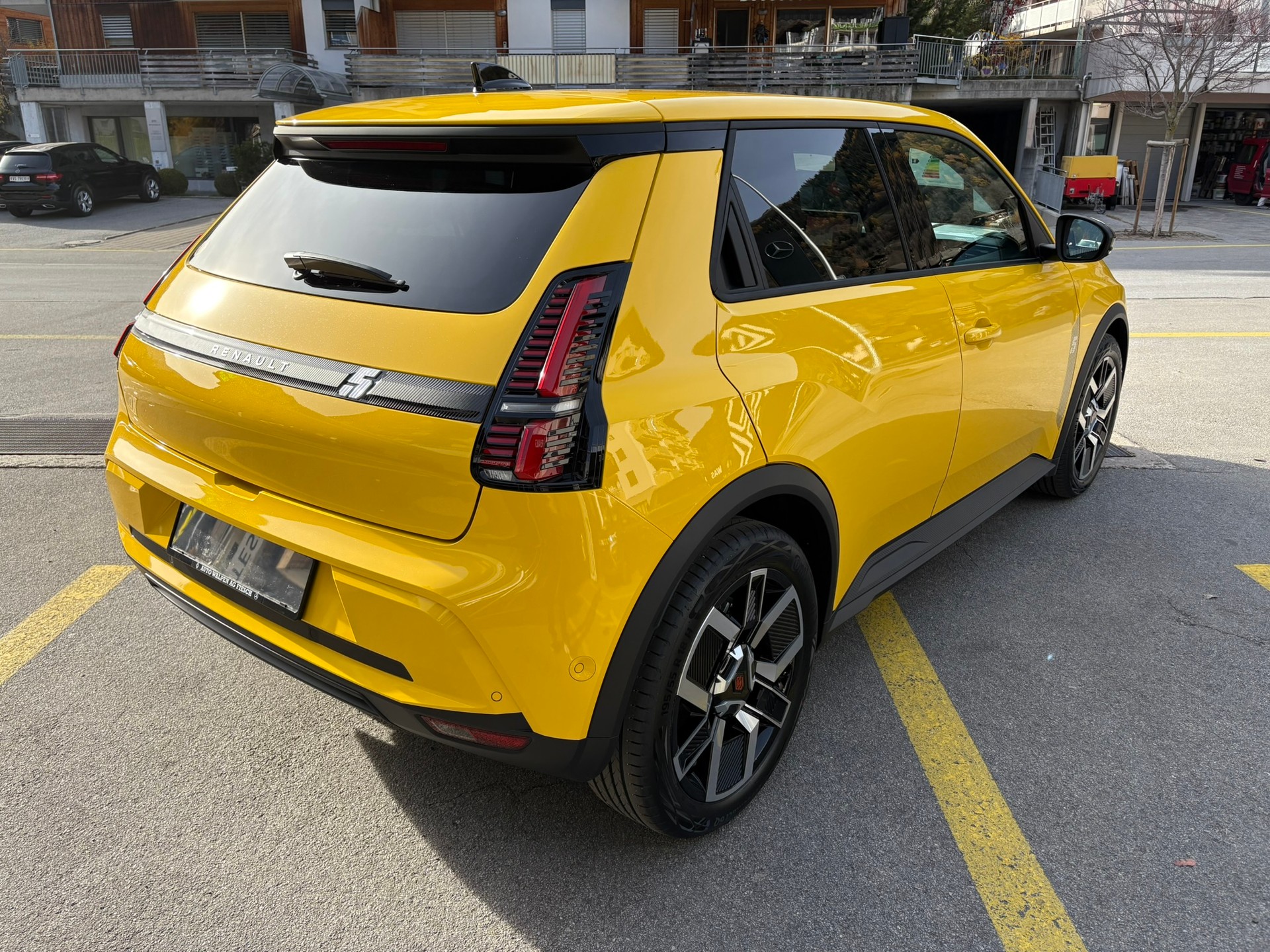 RENAULT R5 E-Tech CR 52kWh Techno - 3