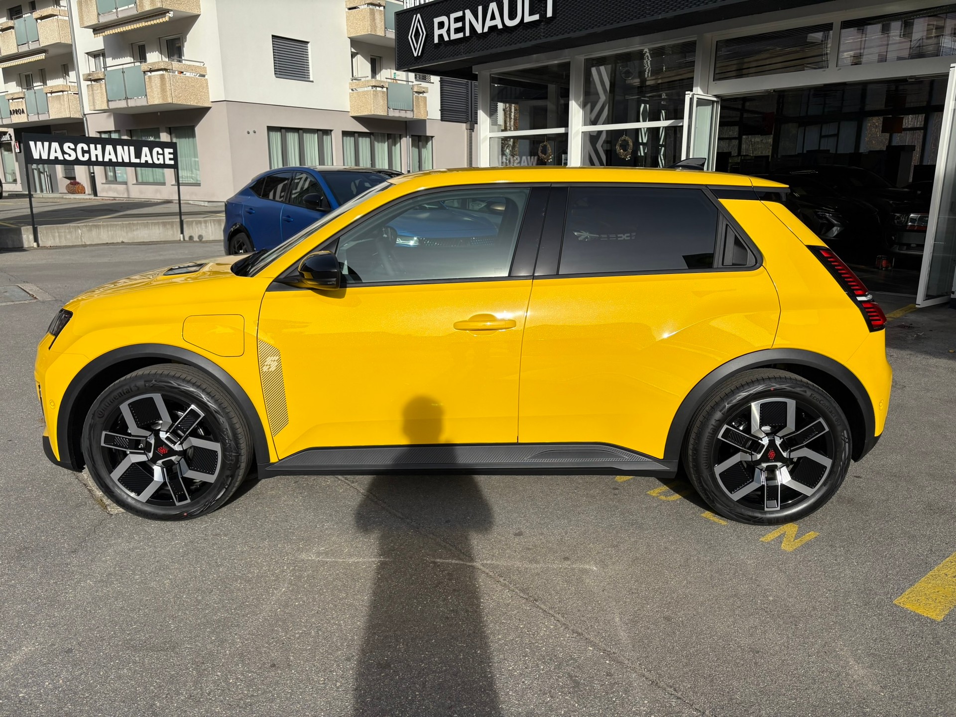 RENAULT R5 E-Tech CR 52kWh Techno - 6