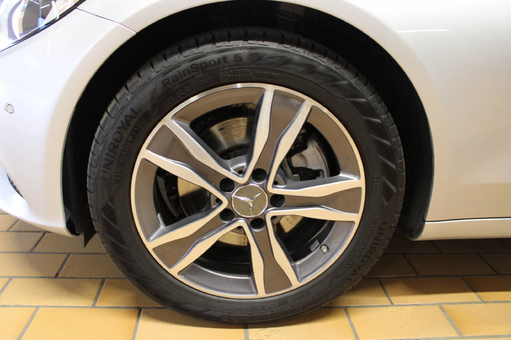 MERCEDES-BENZ C 200 4Matic Limousine - 14