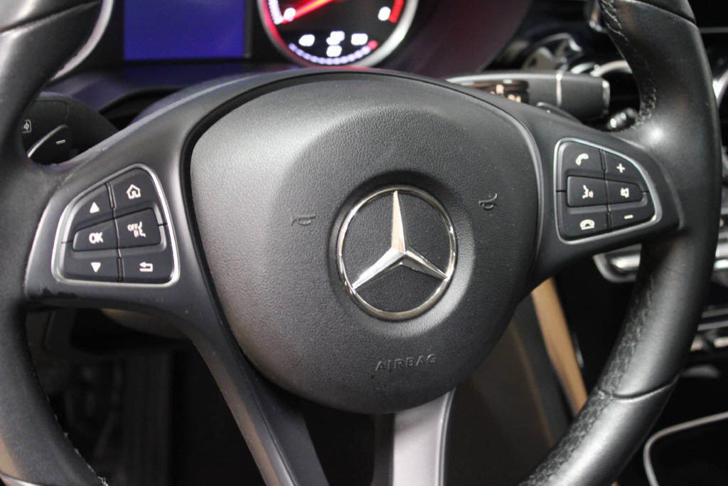 MERCEDES-BENZ C 200 4Matic Limousine - 8