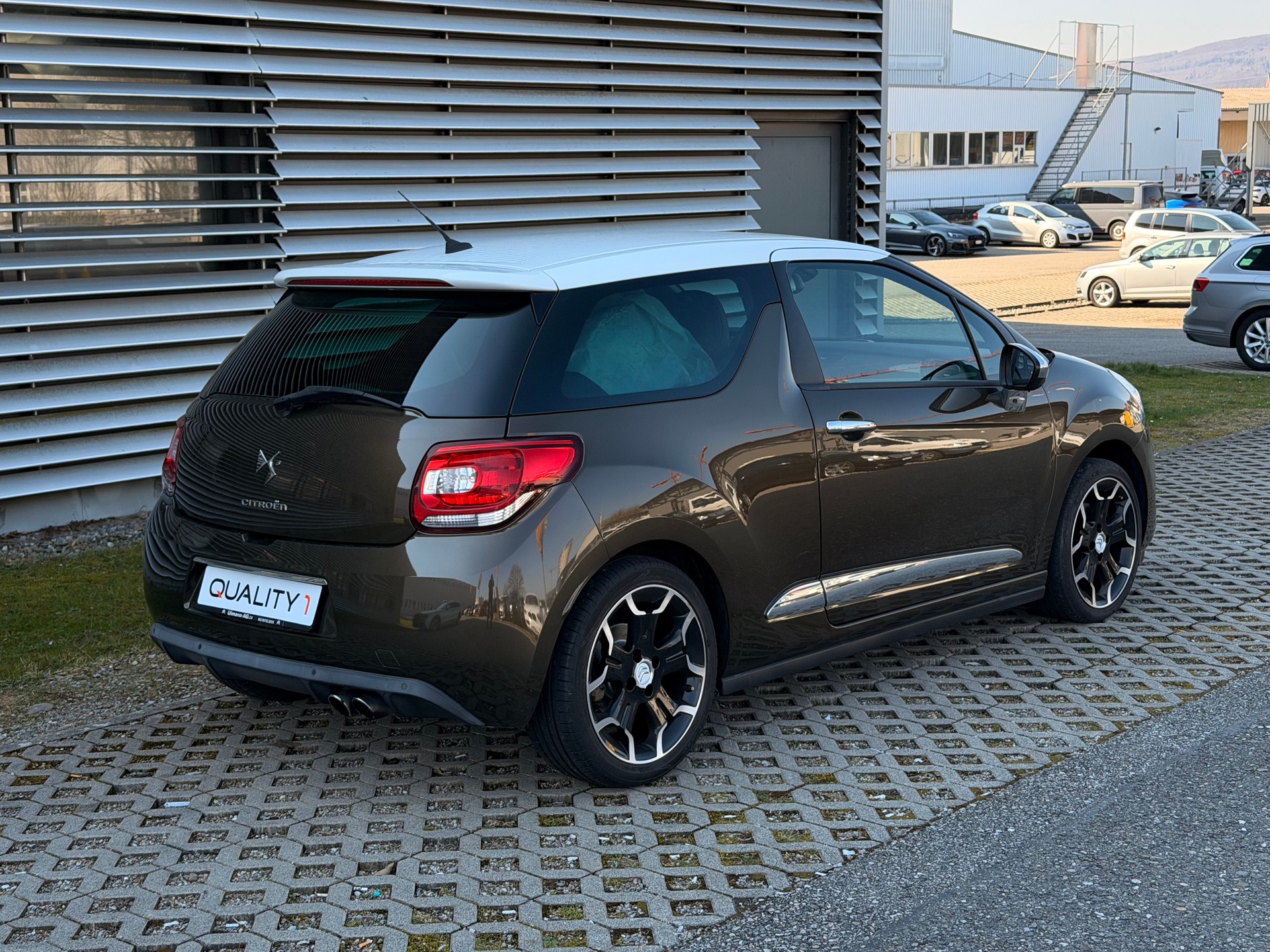DS AUTOMOBILES DS3 1.6 THP Ultra Prestige - 2