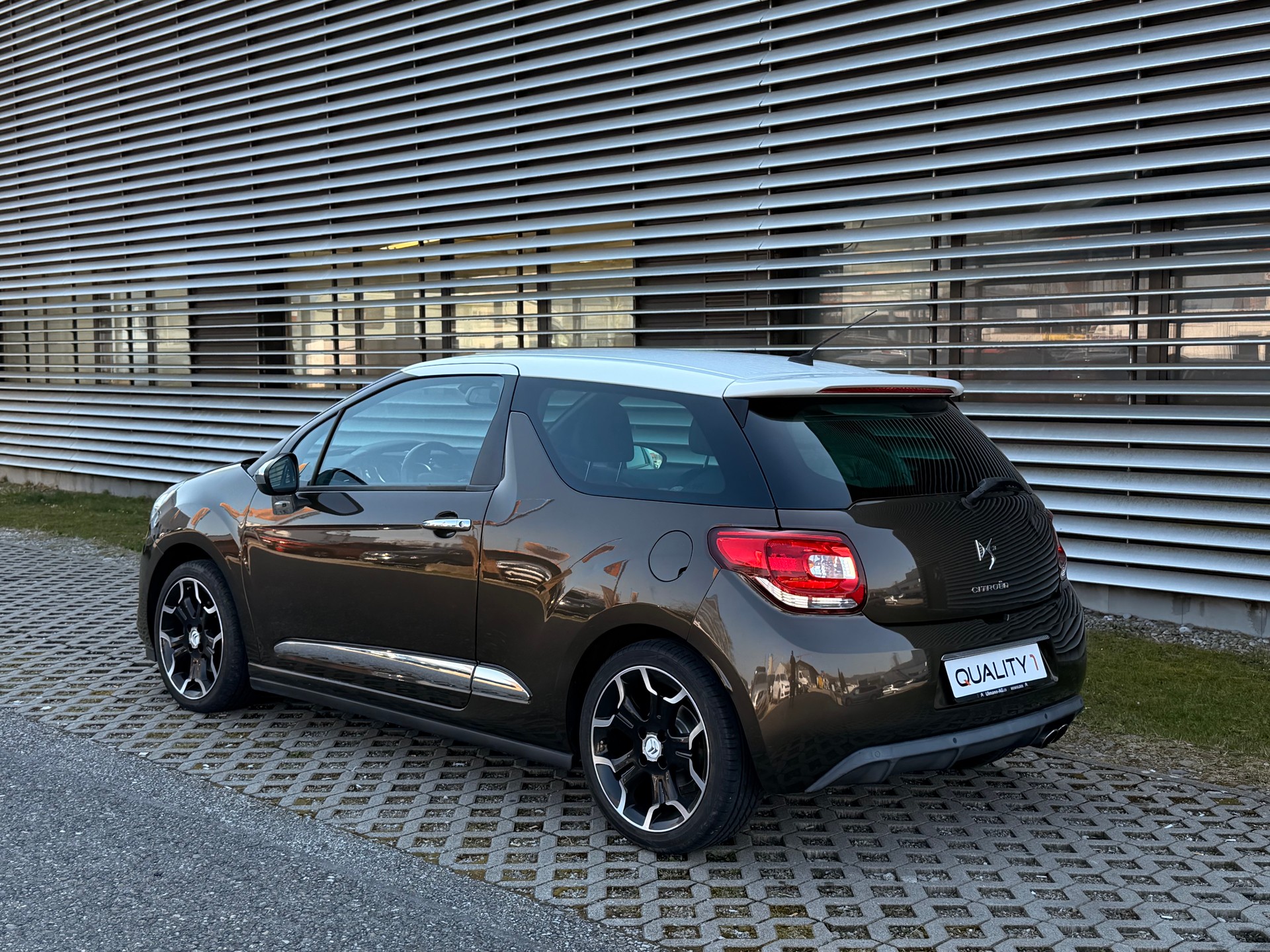 DS AUTOMOBILES DS3 1.6 THP Ultra Prestige - 5