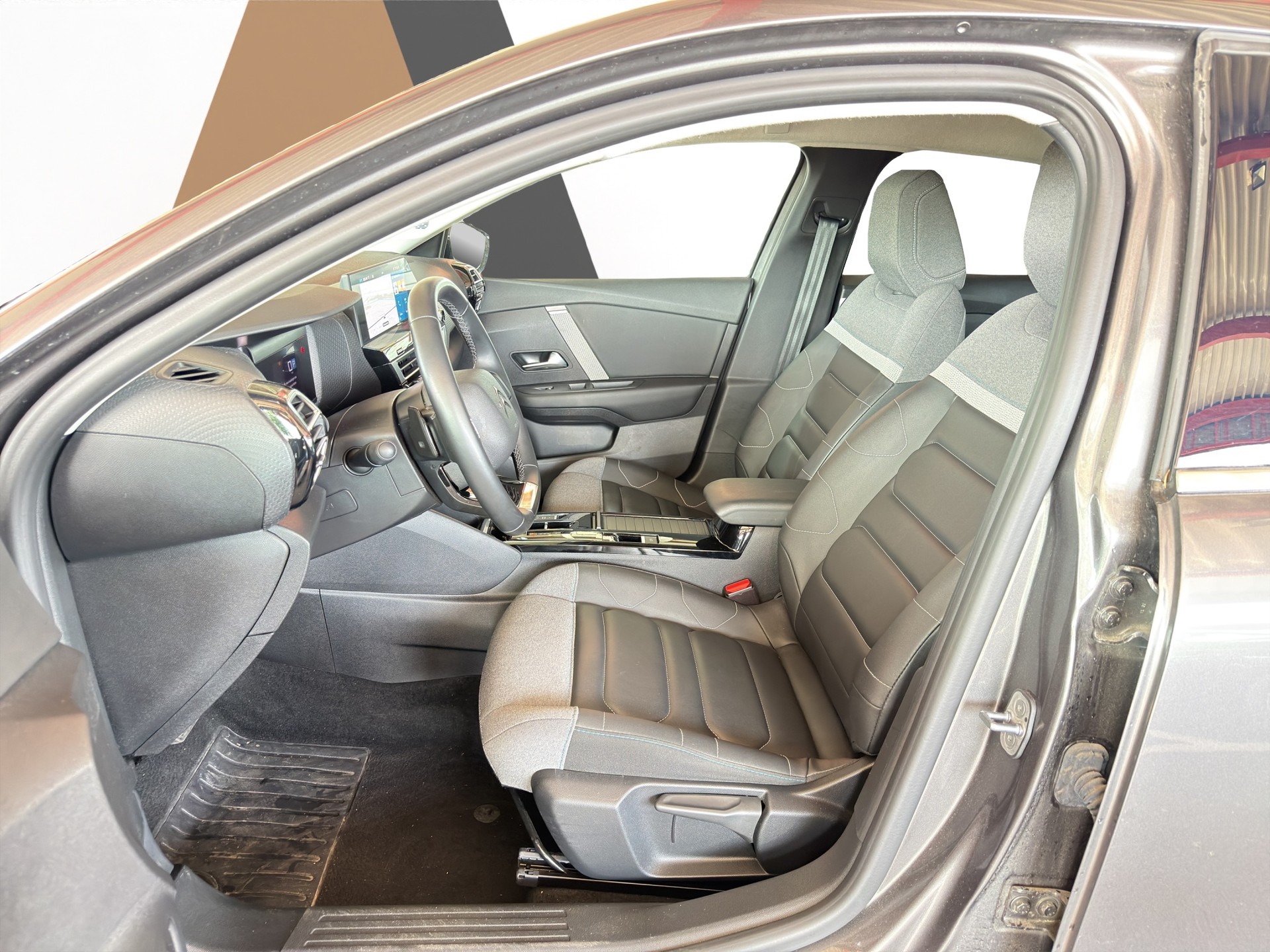 CITROEN C4 1.2 PureTech Max - 9