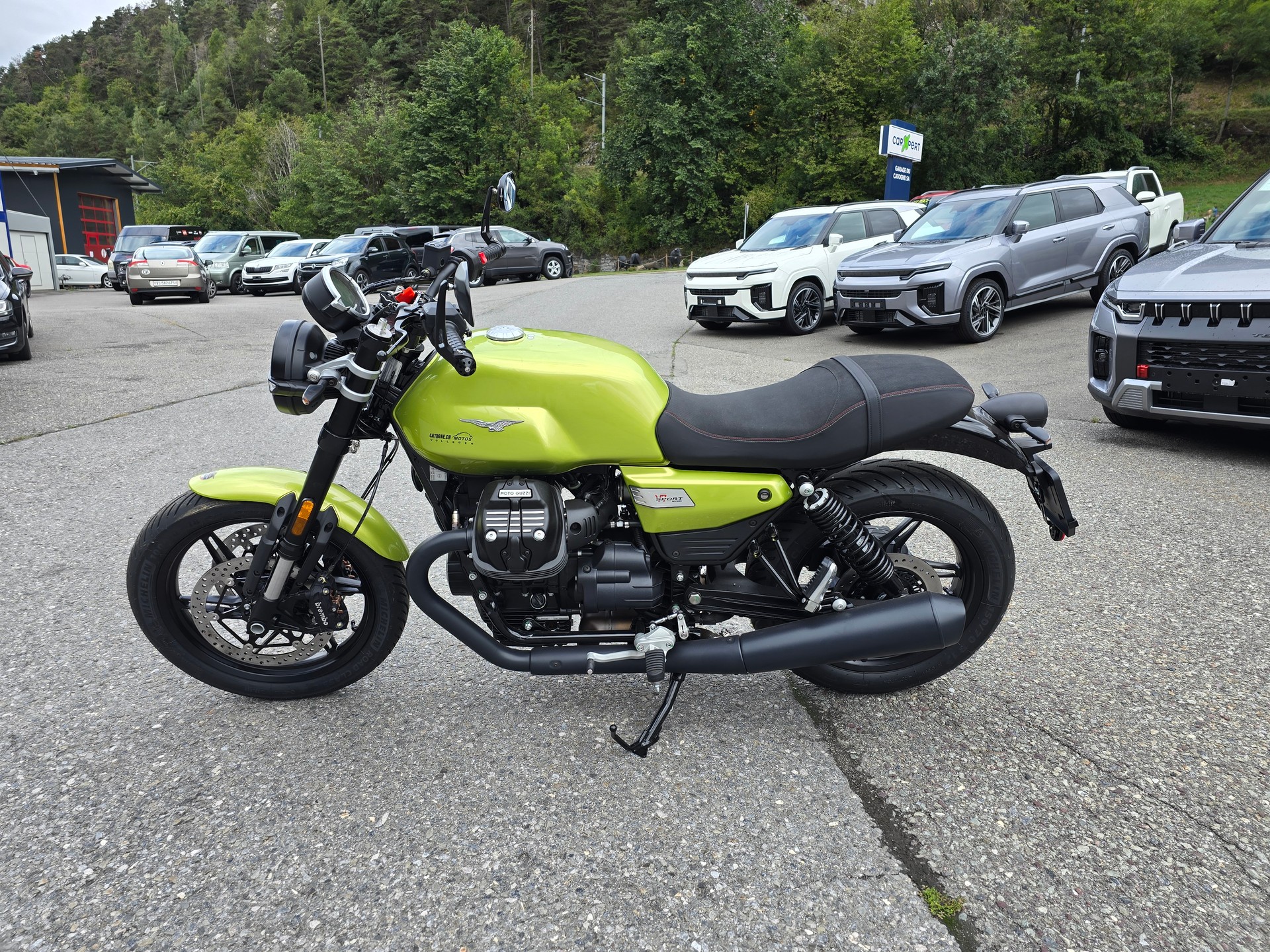 MOTO GUZZI V7 IV 850 Sport - 9
