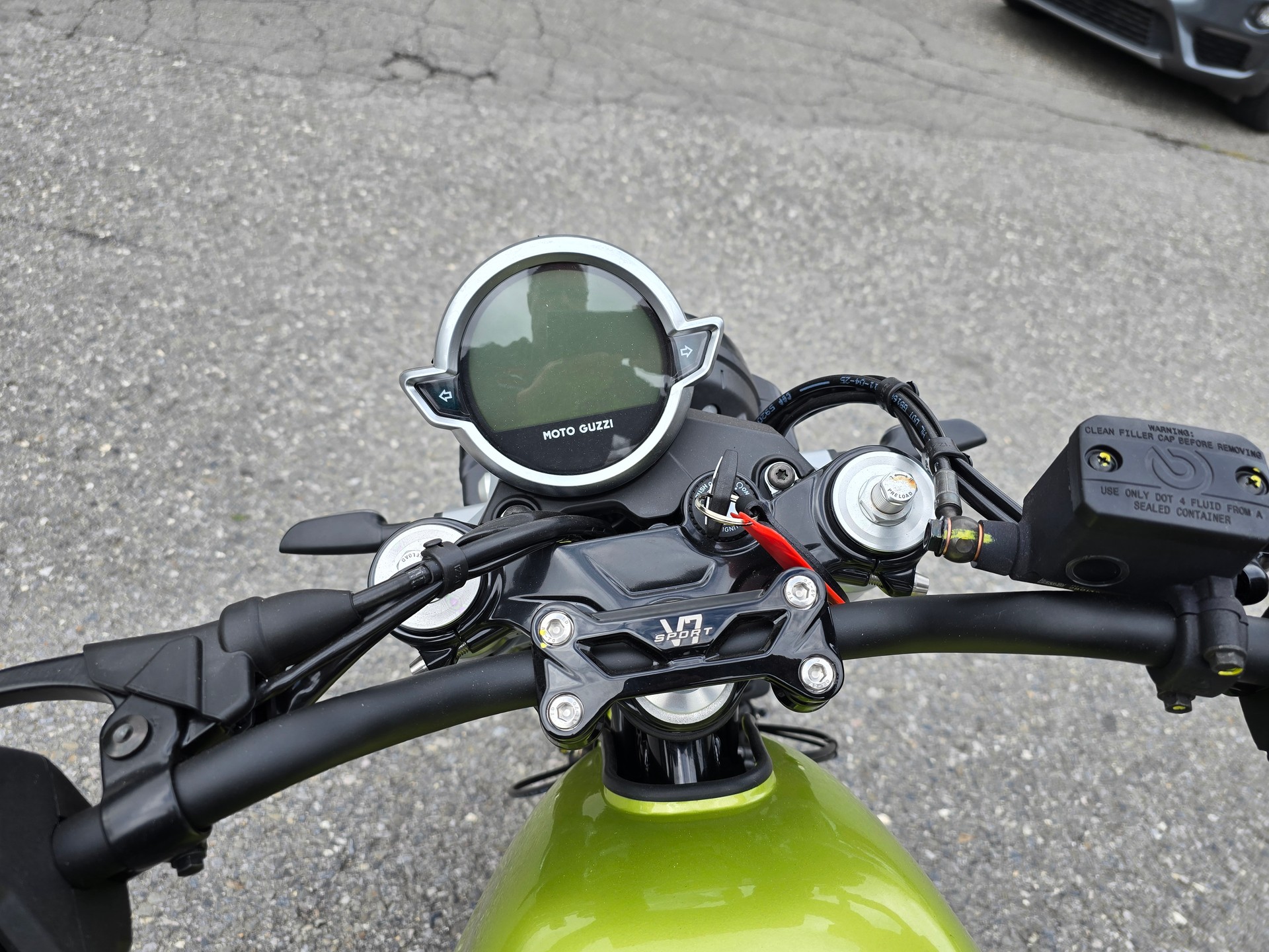 MOTO GUZZI V7 IV 850 Sport - 12