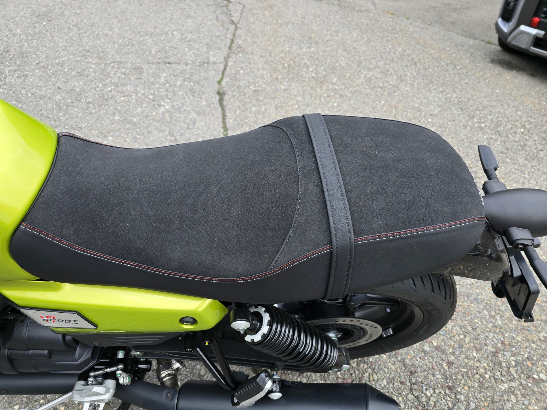 MOTO GUZZI V7 IV 850 Sport - 10