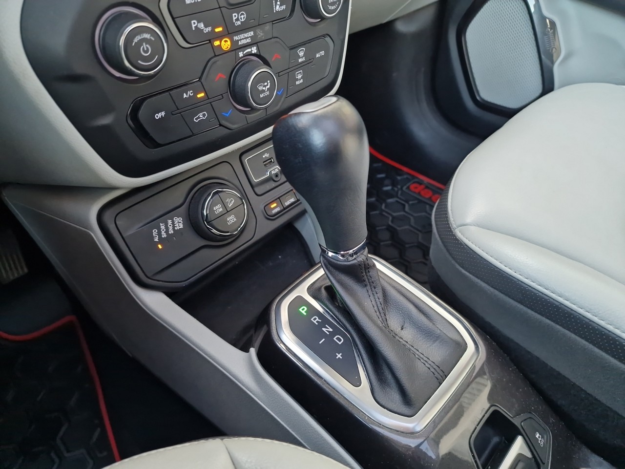 jeep Gallery 21