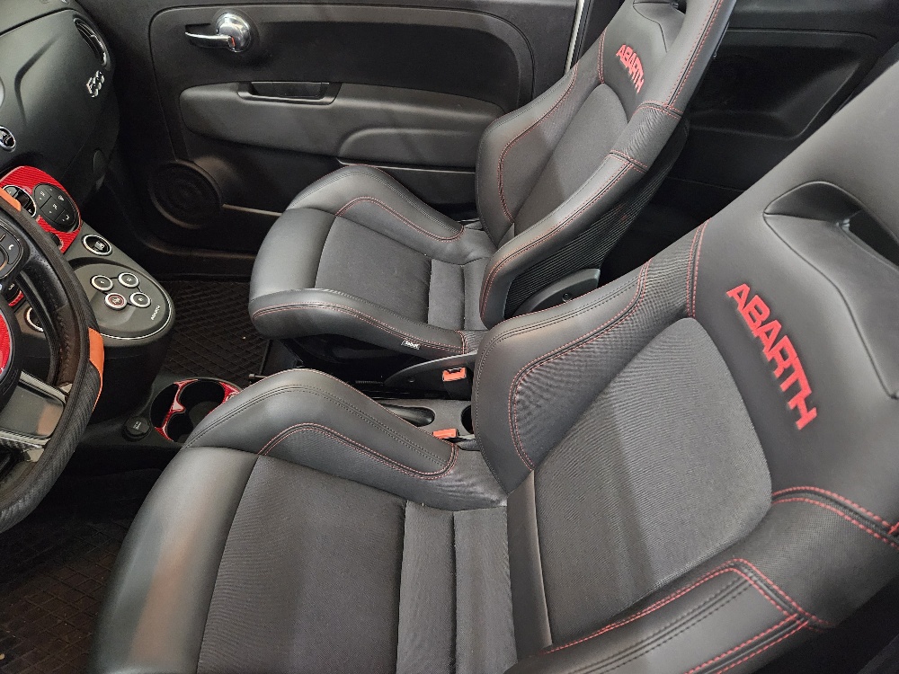 FIAT 695 1.4 16V Turbo Abarth 695 Competizione Dualogic - 10