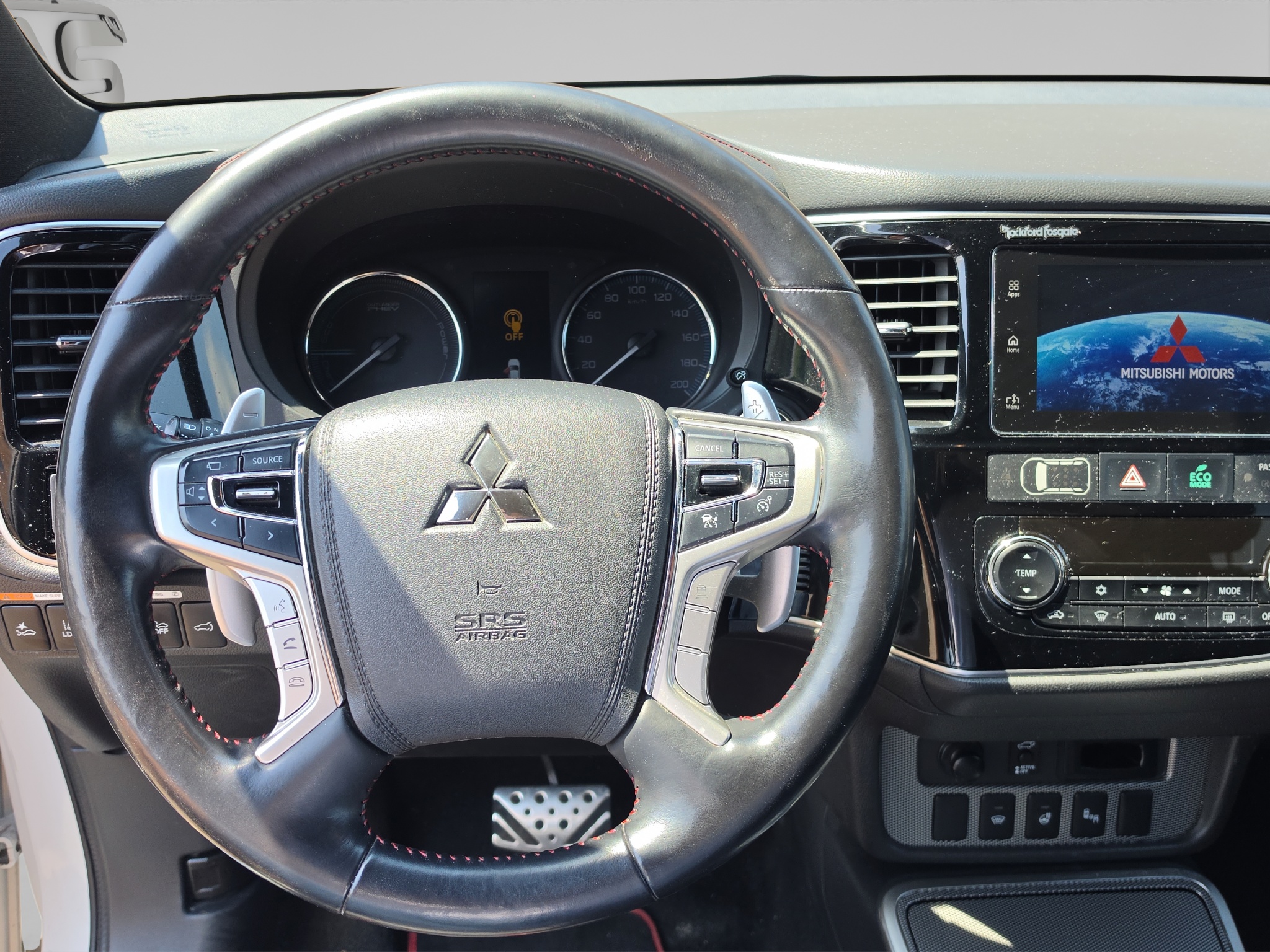 MITSUBISHI OUTLANDER 10