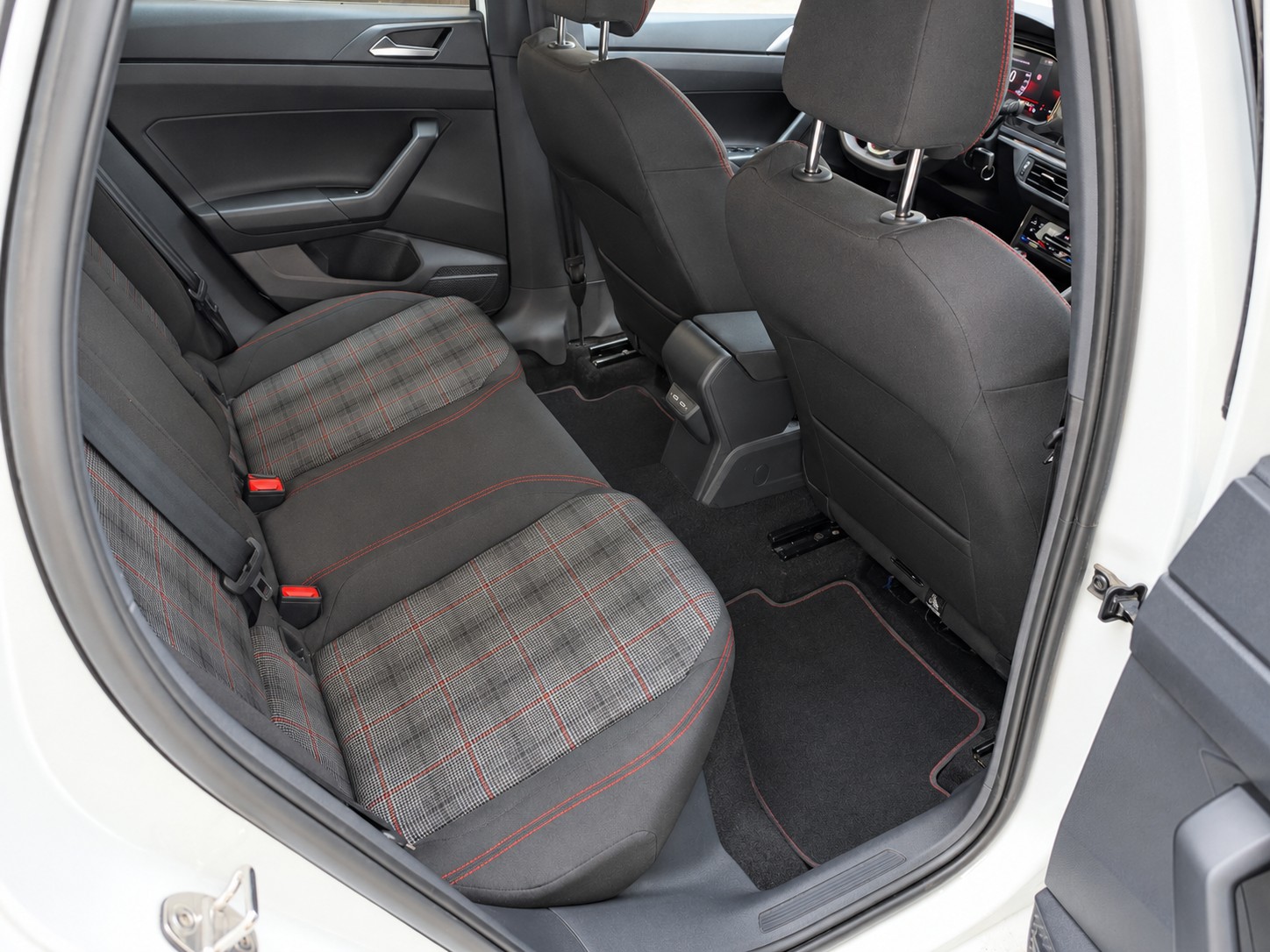 VW Polo 2.0 TSI GTI PRO - 15