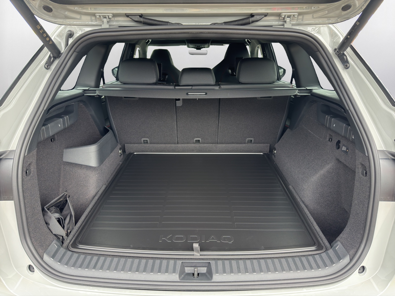 SKODA Kodiaq 2.0 TSI RS 4x4 - 12