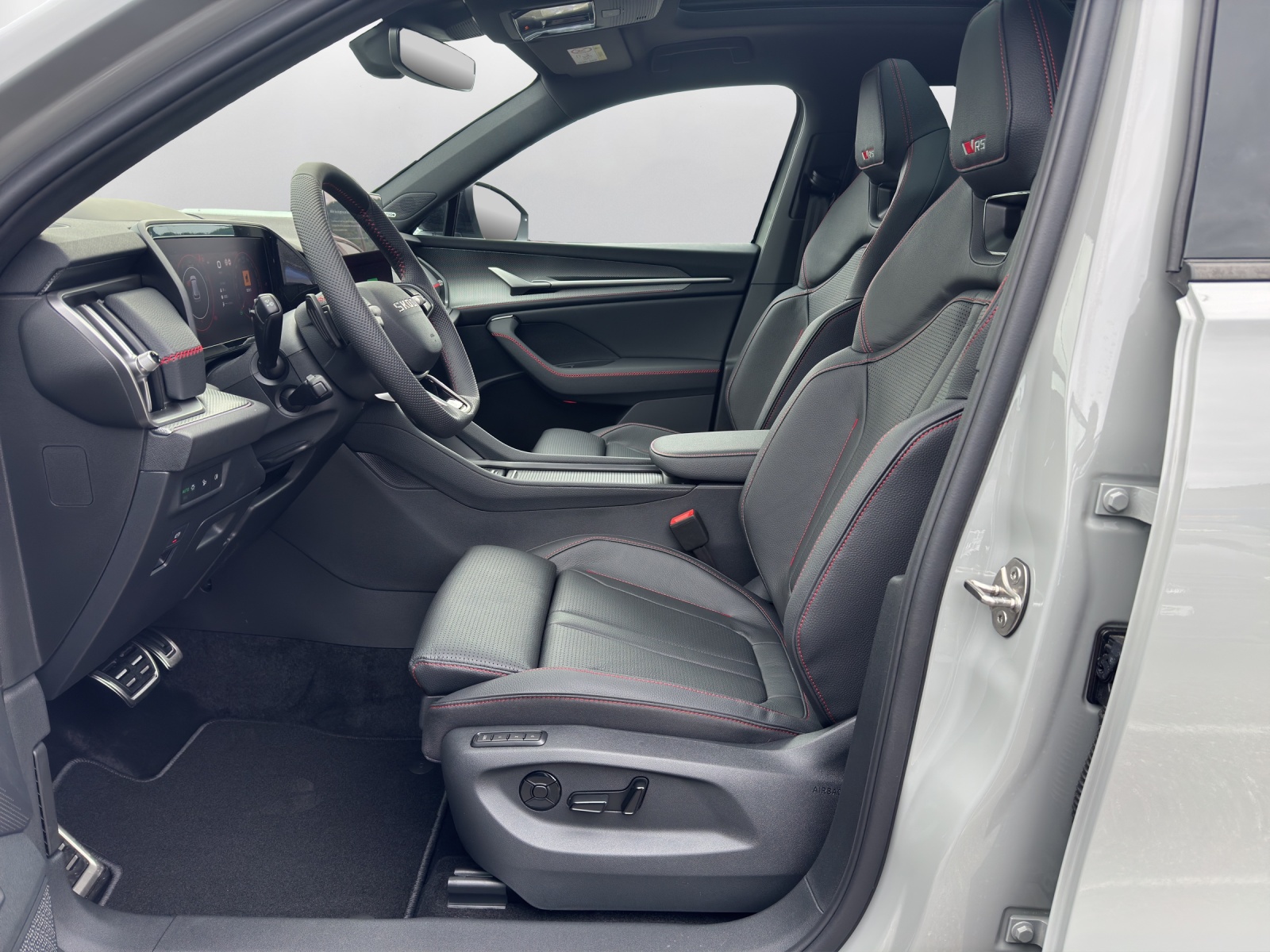 SKODA Kodiaq 2.0 TSI RS 4x4 - 10