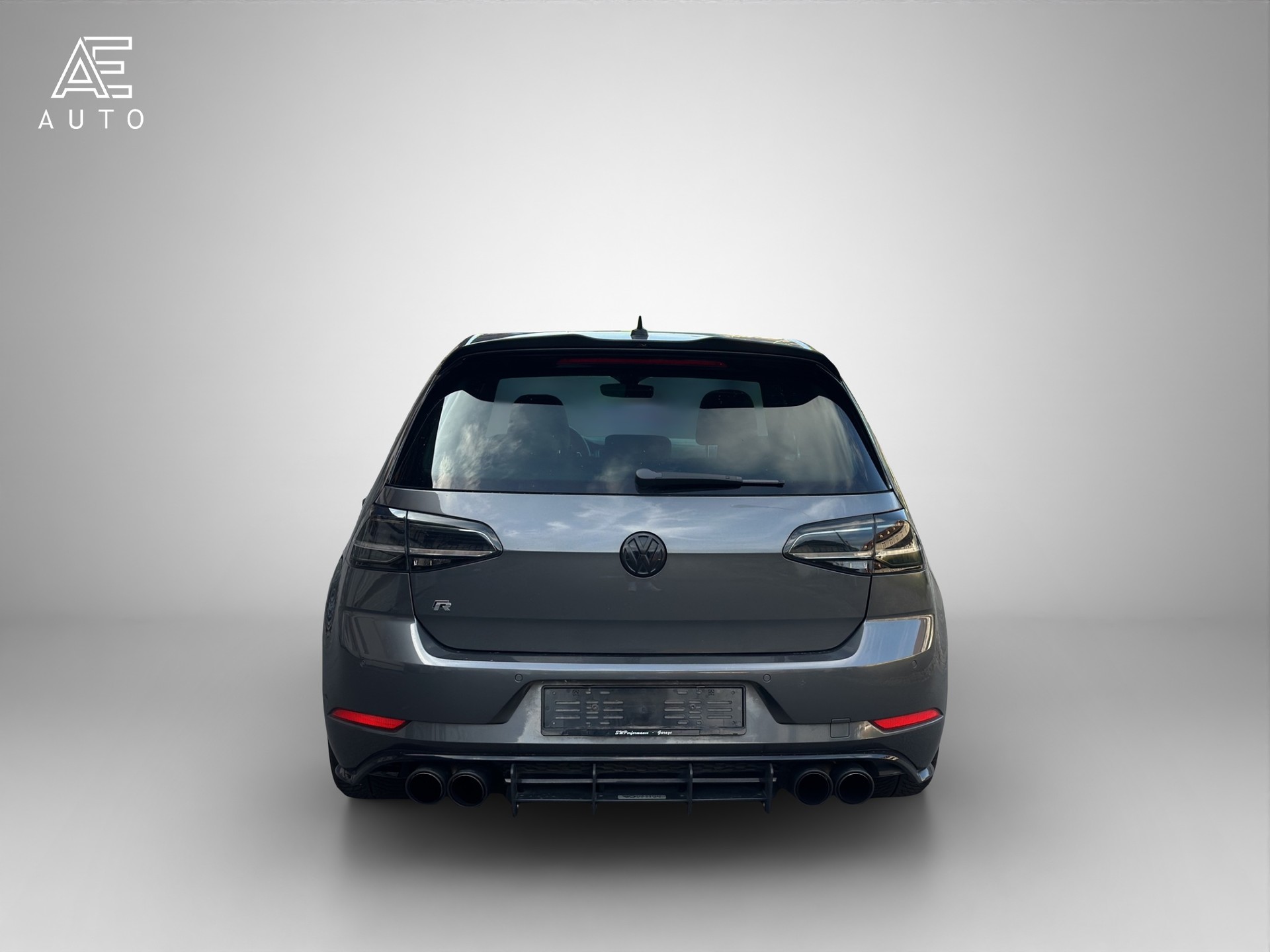 VW 2.0 TSI R 4Motion DSG - 6