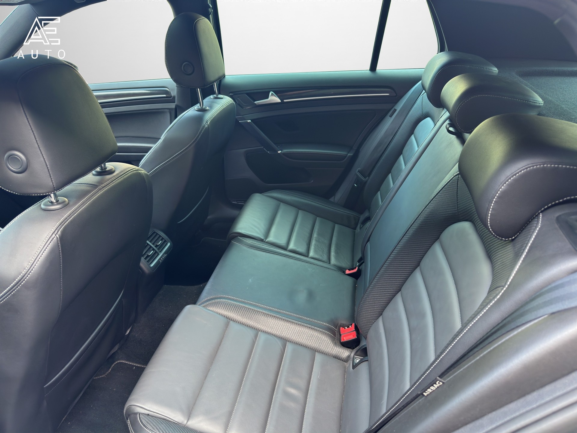 VW 2.0 TSI R 4Motion DSG - 12