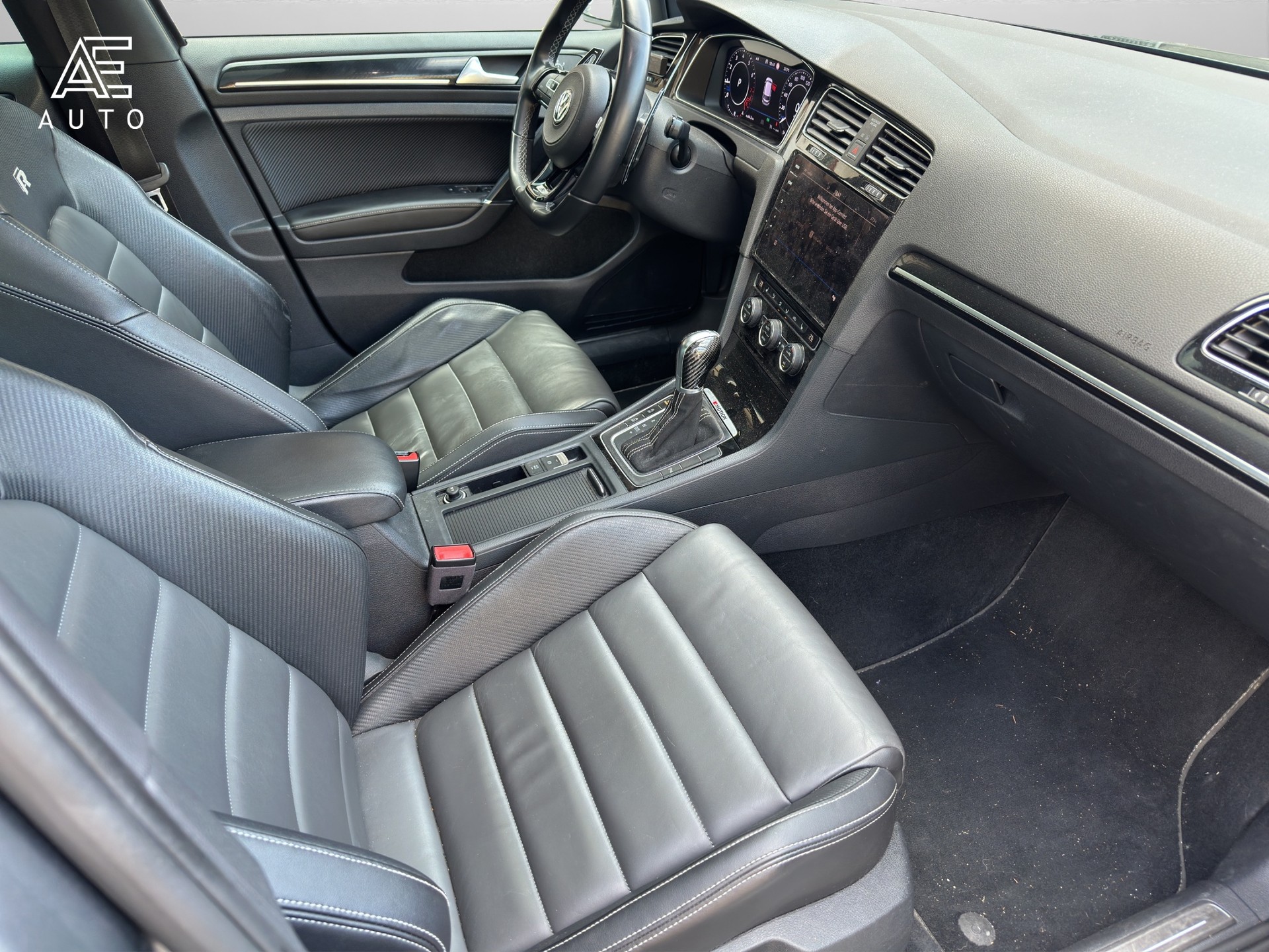 VW 2.0 TSI R 4Motion DSG - 10