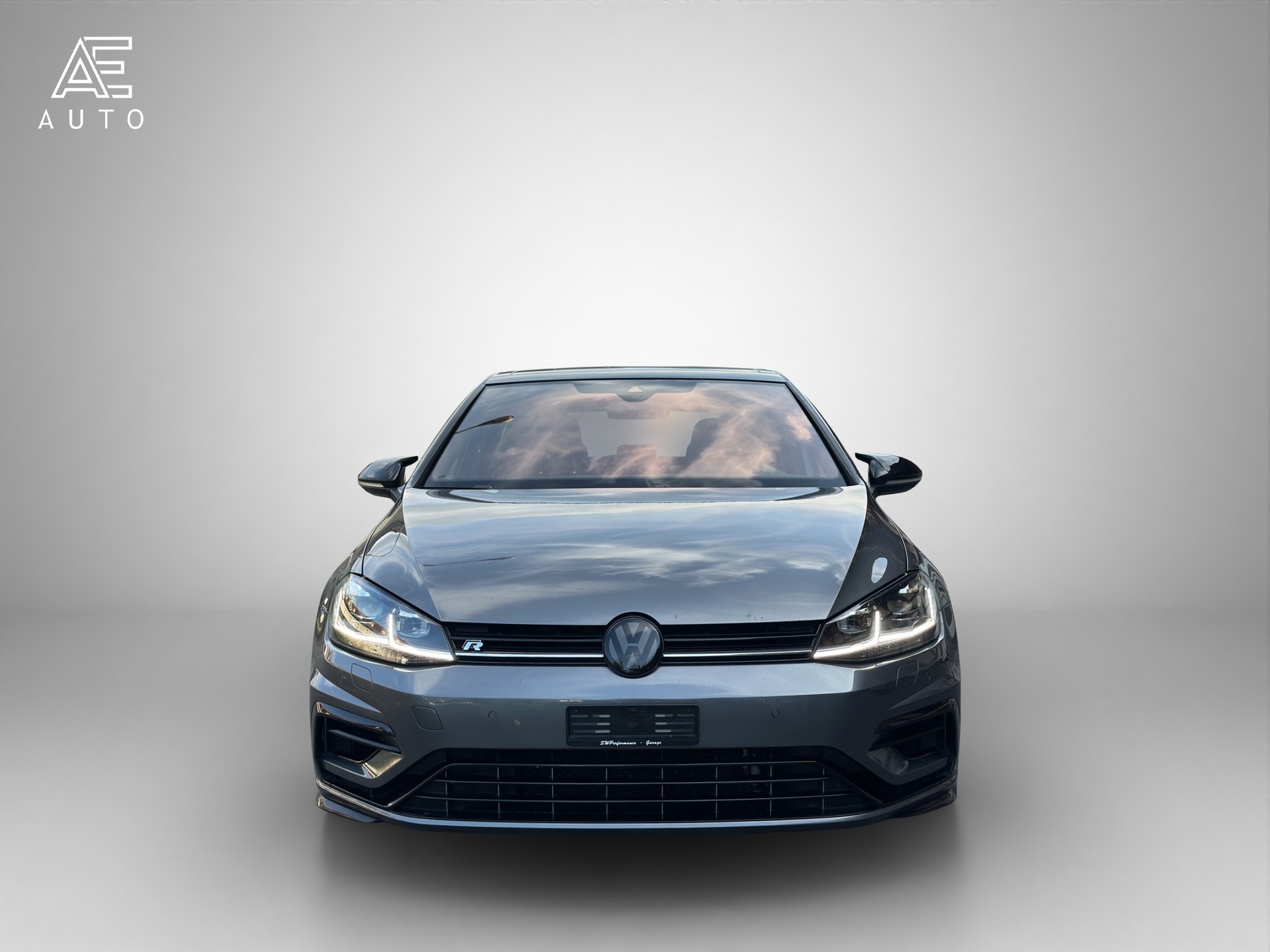 VW 2.0 TSI R 4Motion DSG - 2