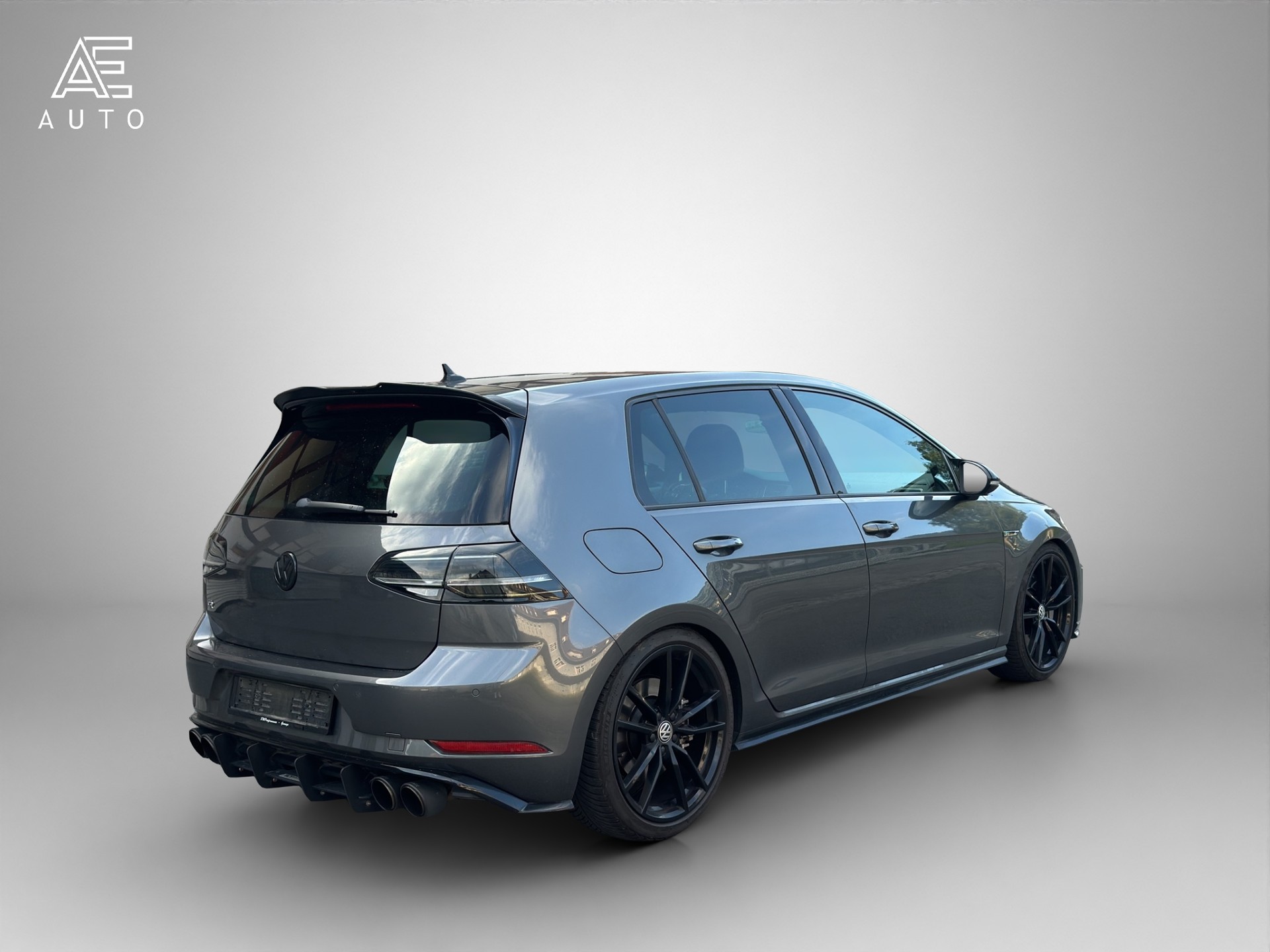 VW 2.0 TSI R 4Motion DSG - 7