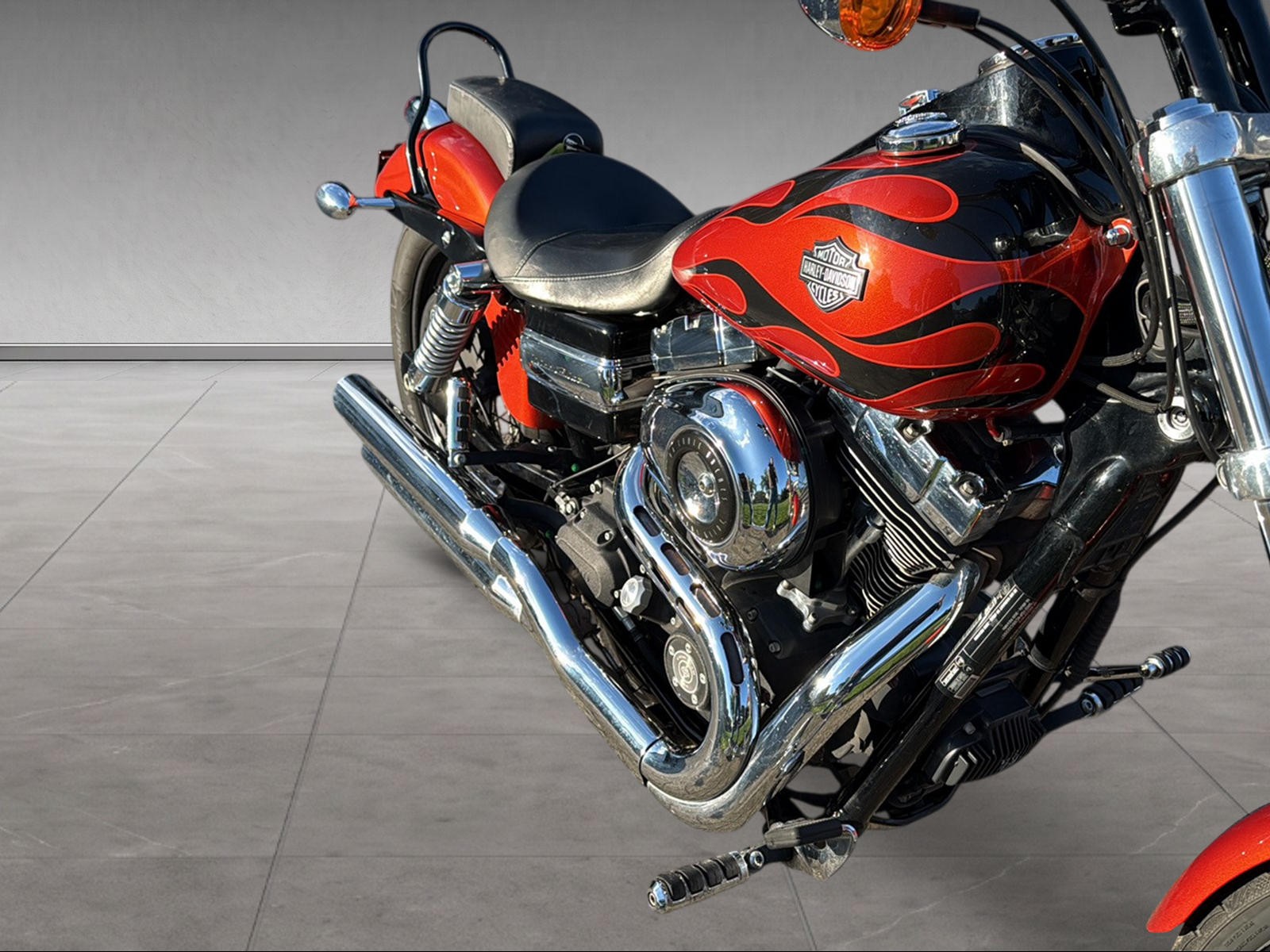 HARLEY-DAVIDSON FXDWG Dyna Wide Glide - 9